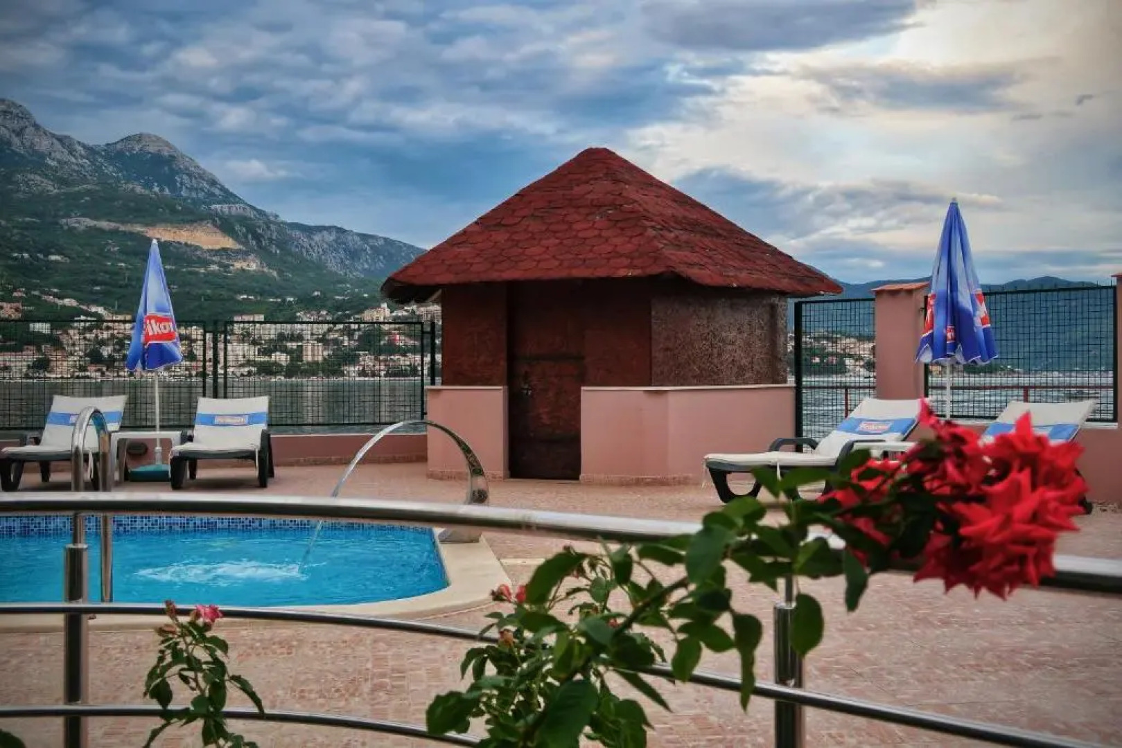 Apartments Maxi Katić