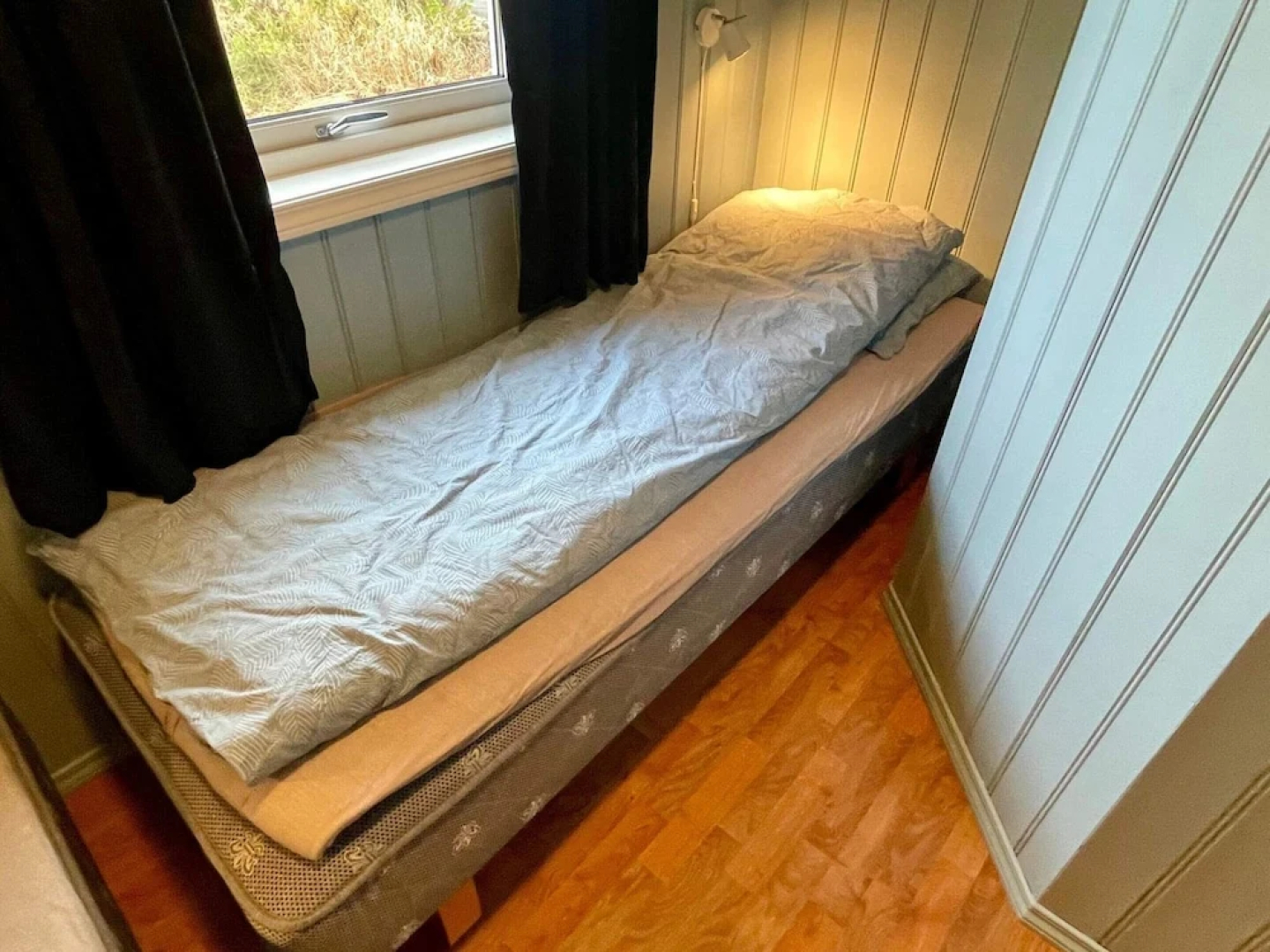 10 Person Holiday Home in Auklandshamn