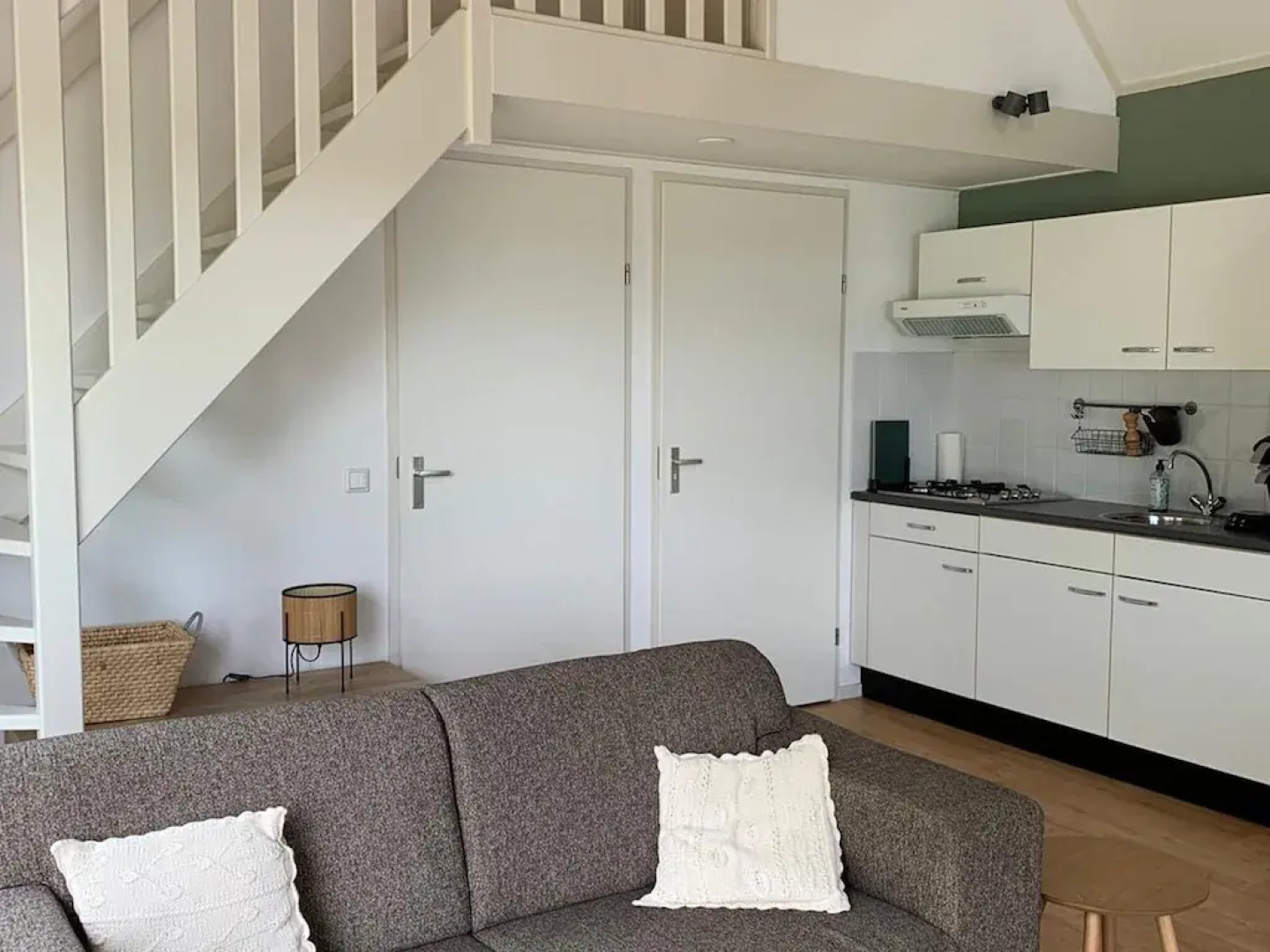 Nice Chalet with Microwave near Wadden Sea