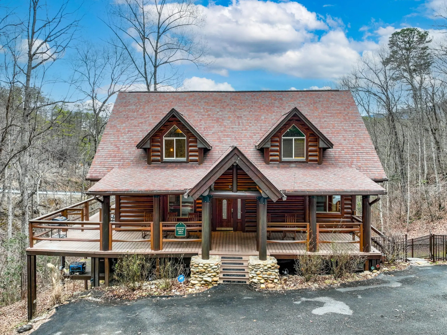 TN-SEV-HATC2704 in Sevierville, Sevierville