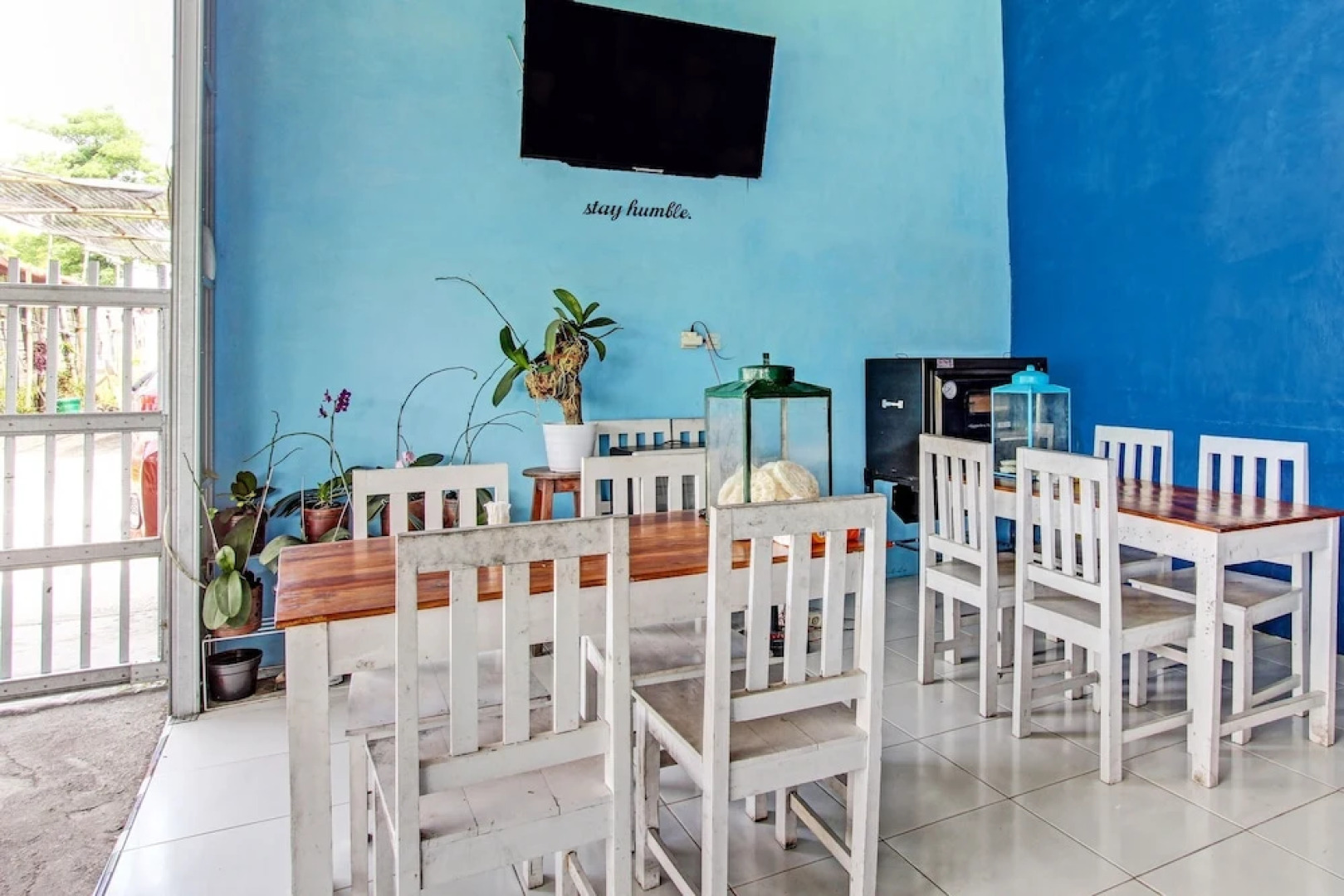 SPOT ON 92179 Latinos House