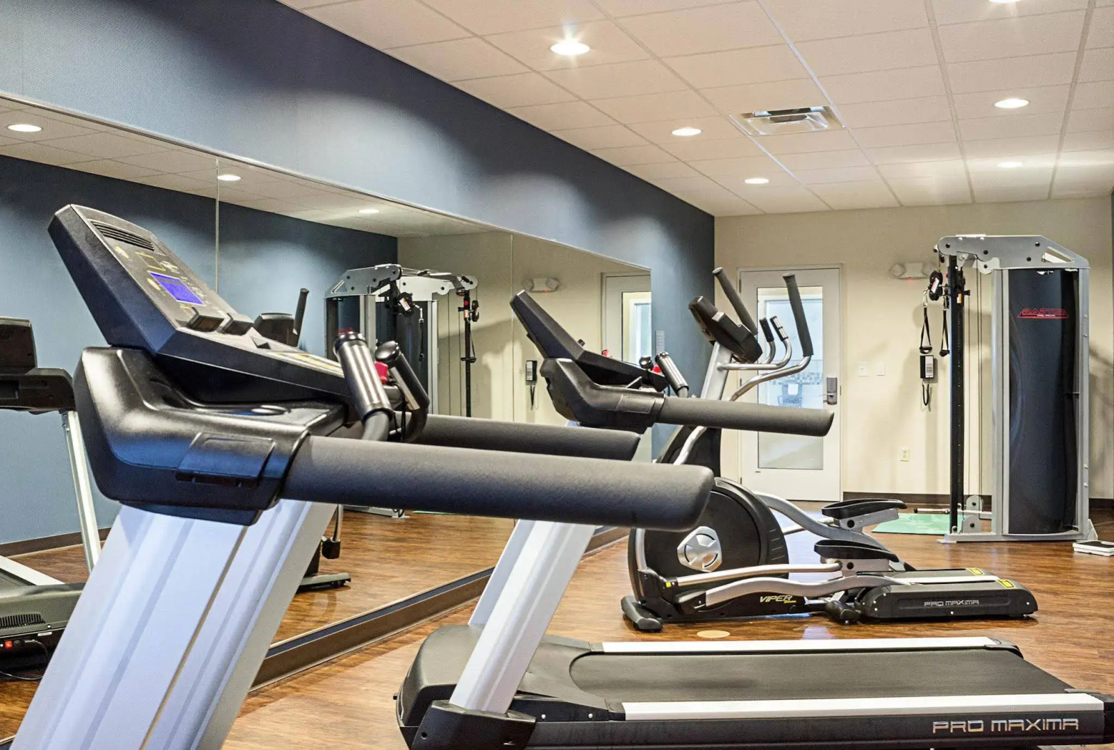 Comfort Suites Minot South