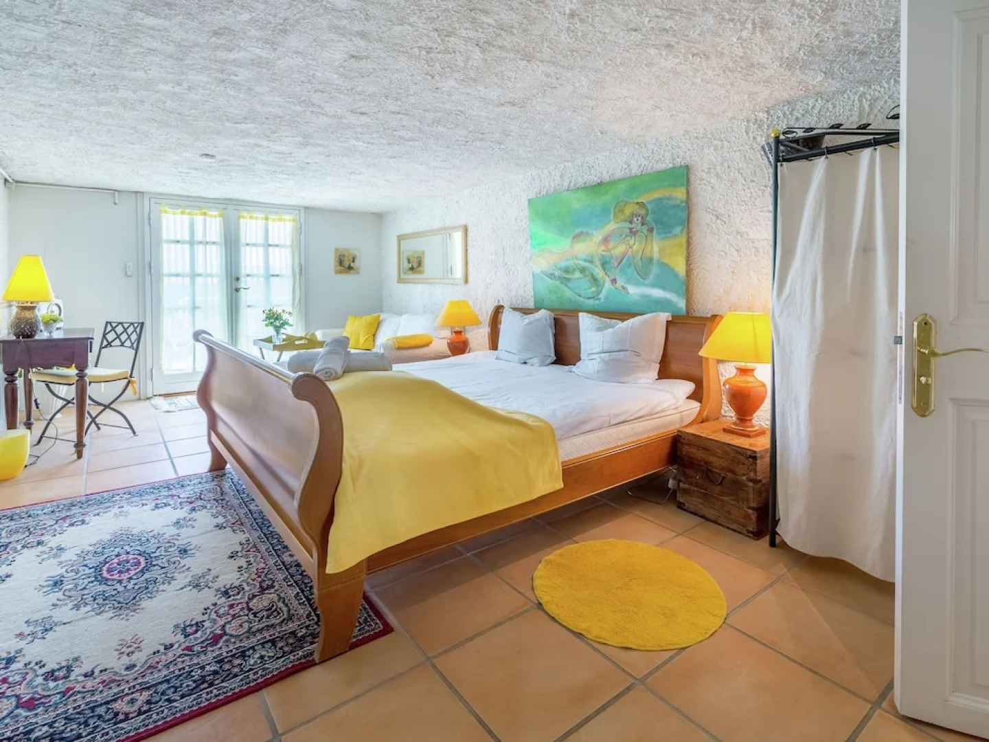 Stately Villa in La Gaude With Relaxation Area and Pool