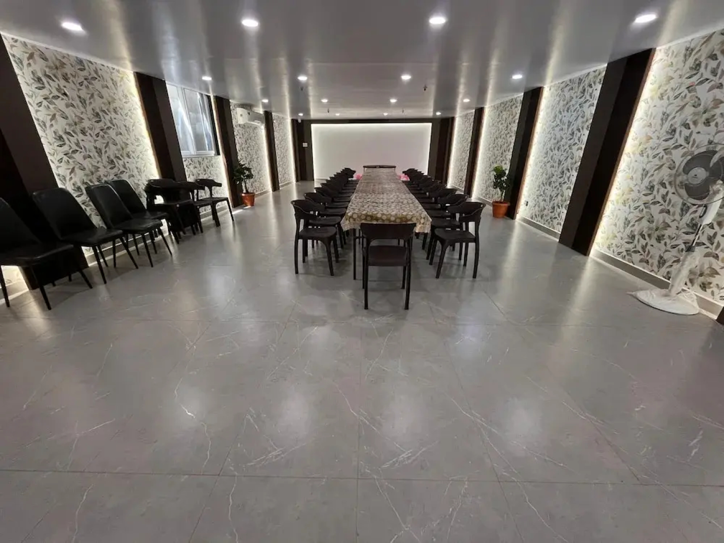 Hotel Soumya Sarovar