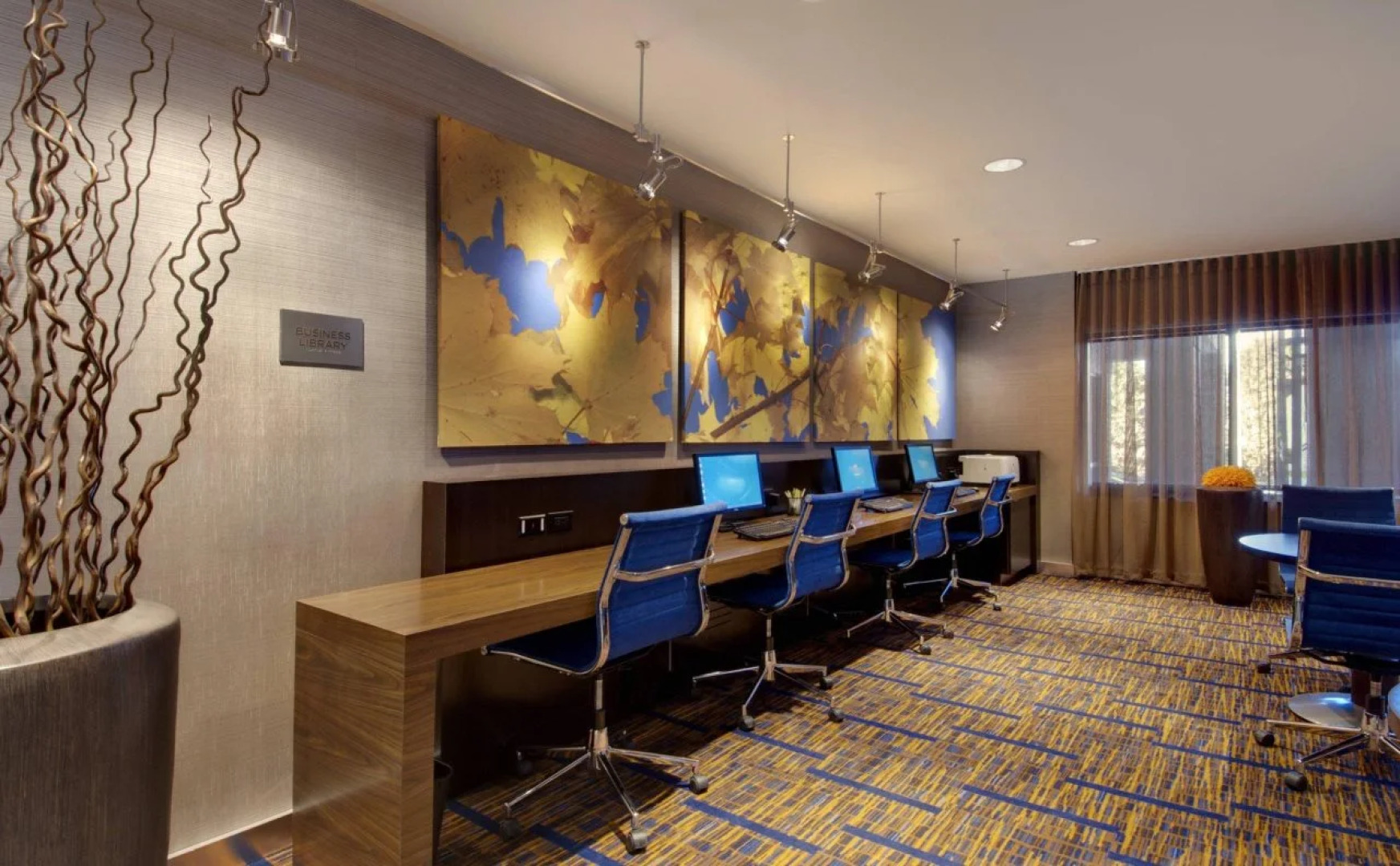 Courtyard by Marriott Madison East