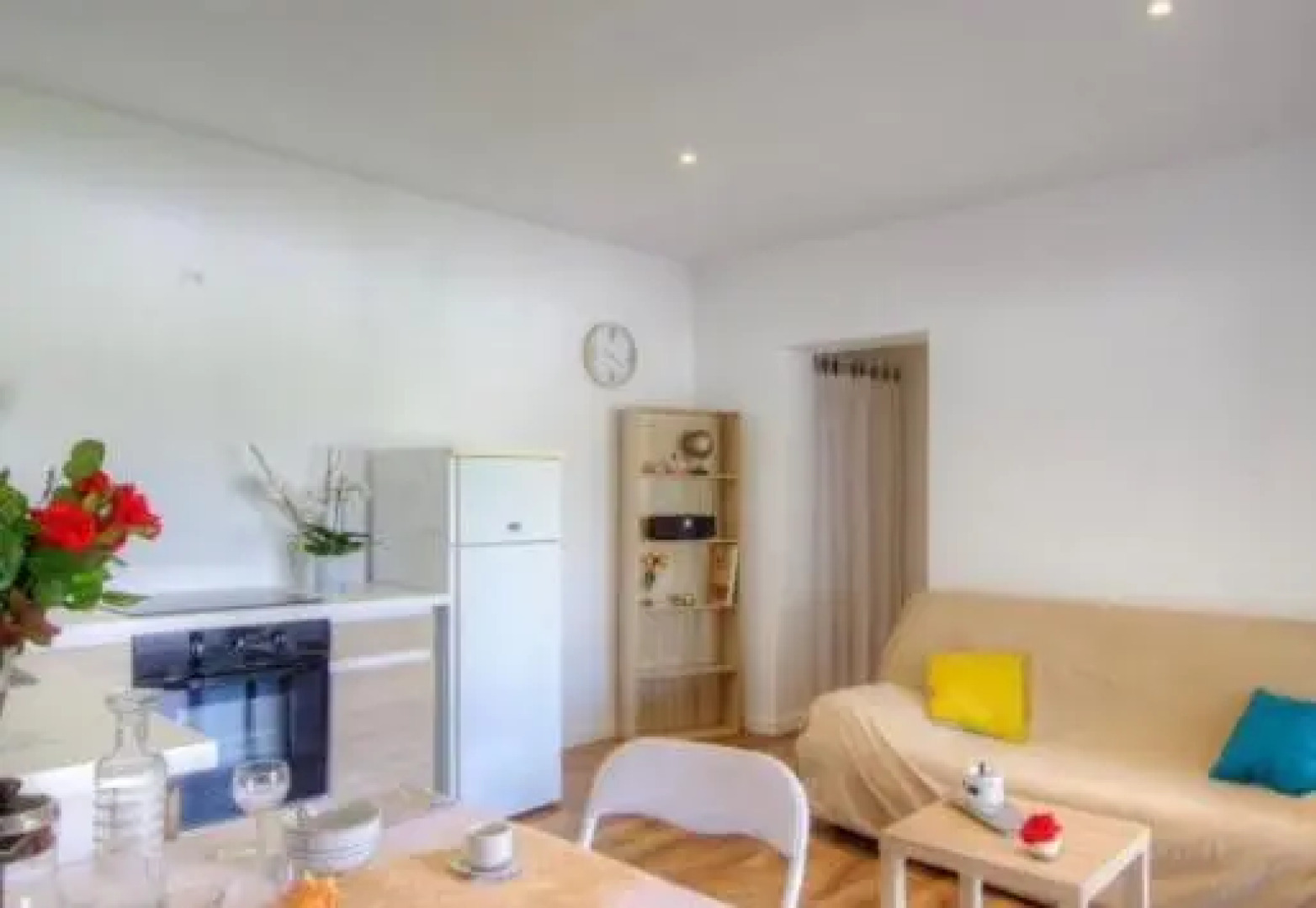 Appartement tranquille en bas de villa