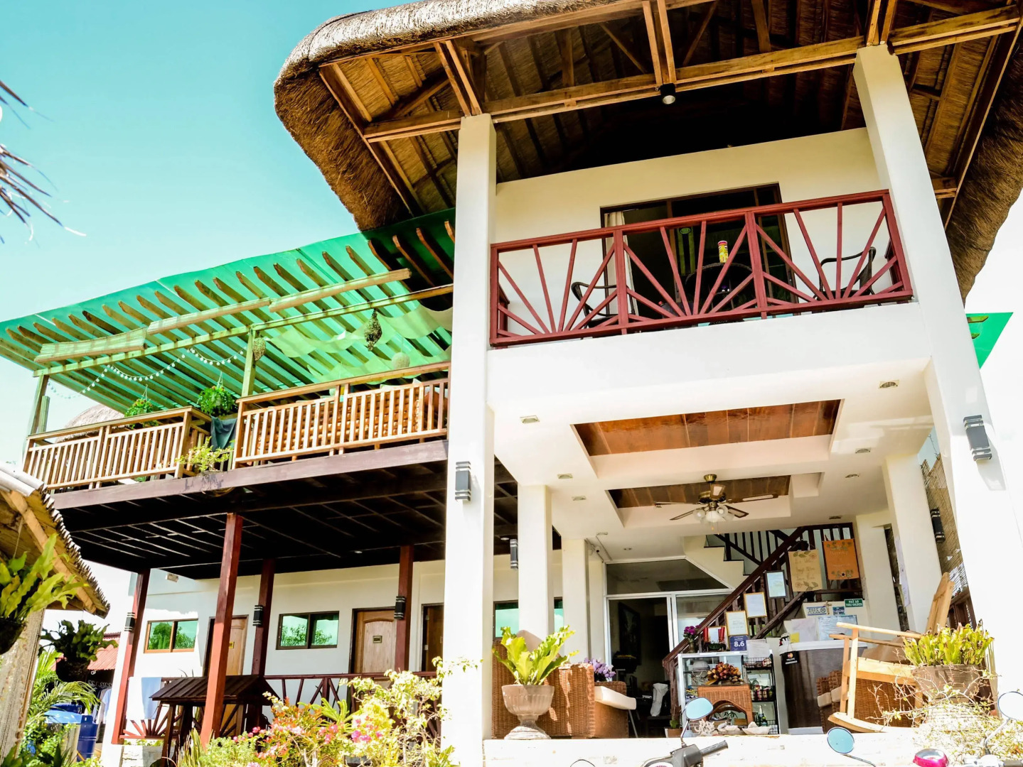 Royal Paradise Guesthouse