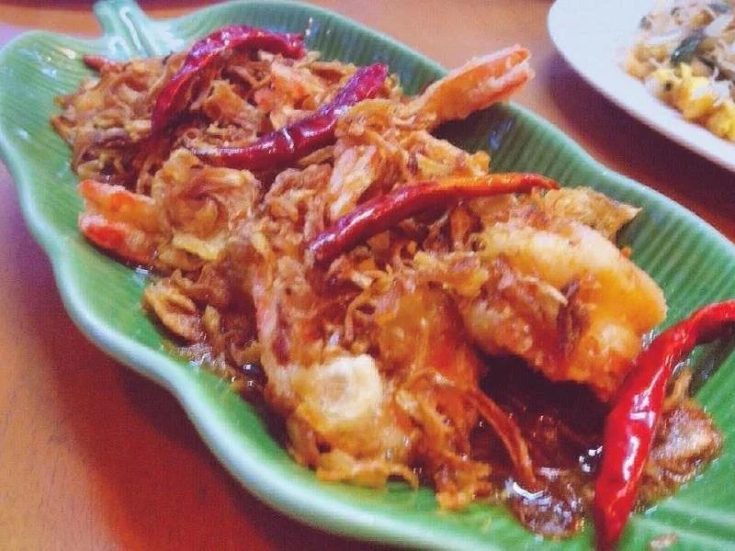 Ekanake Hotel @Thap Sakae