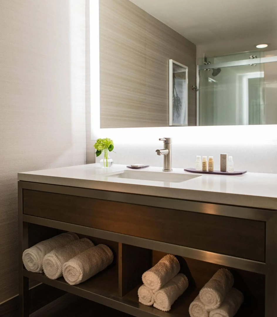 Renaissance Waterford Oklahoma City Hotel