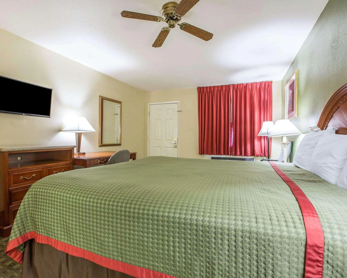 Rodeway Inn Delano