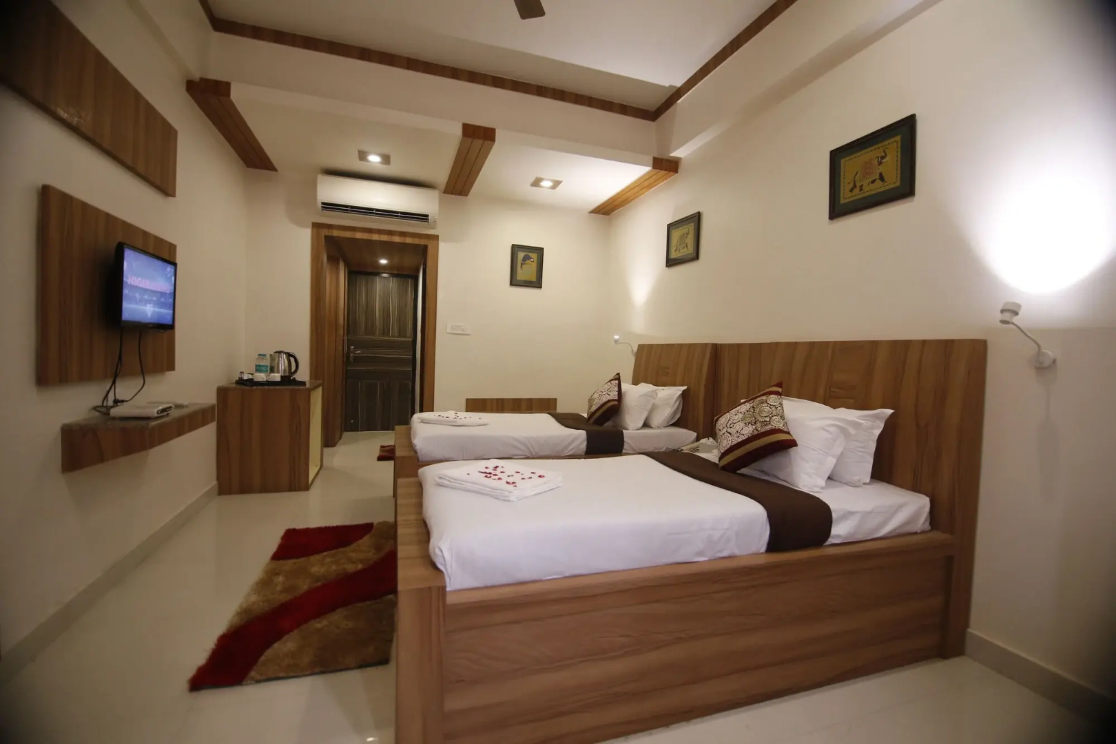 Hotel Sheetal Regency
