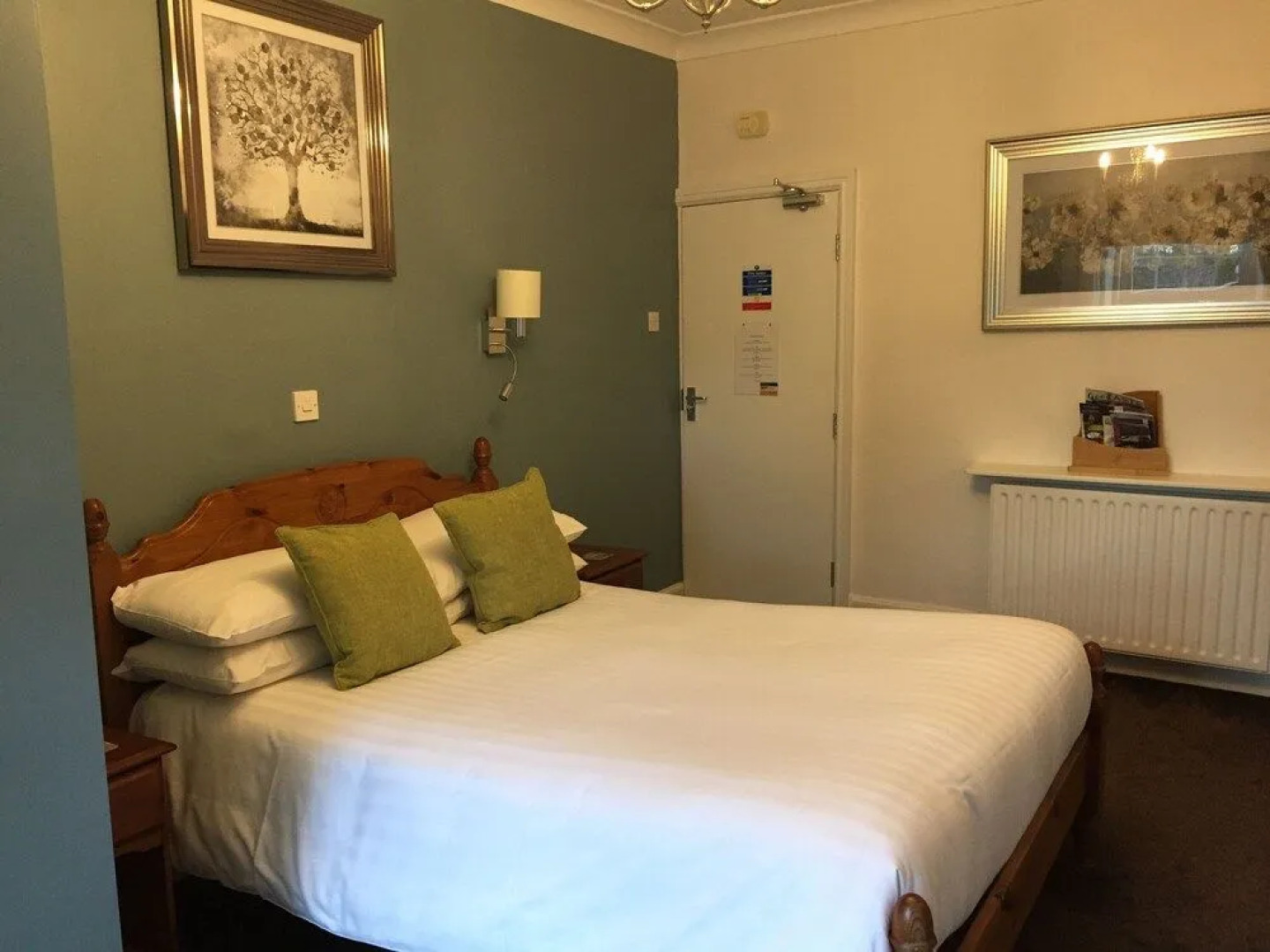 Red Lion Inn Partney