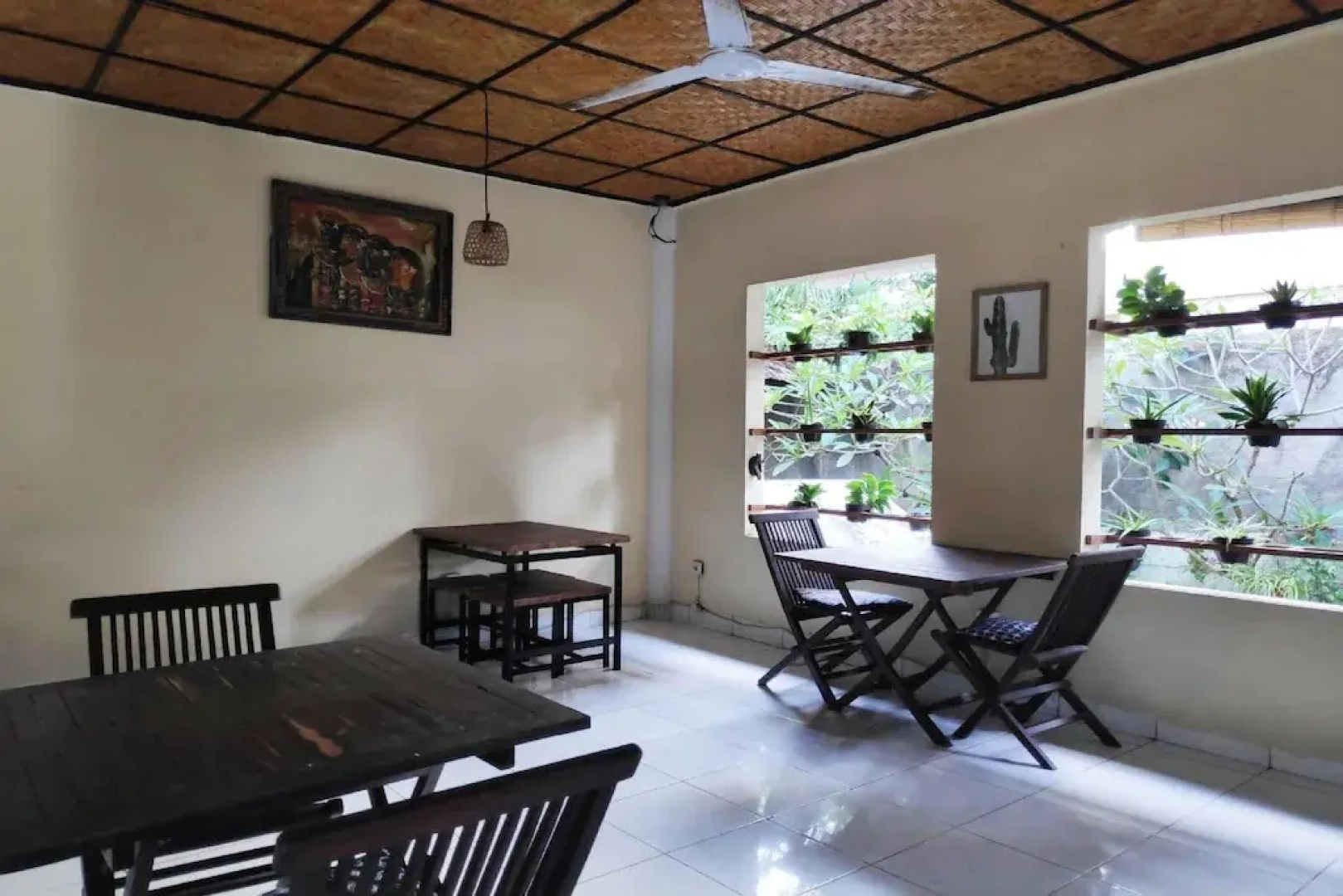 OYO 3923 Villa Puri Royan