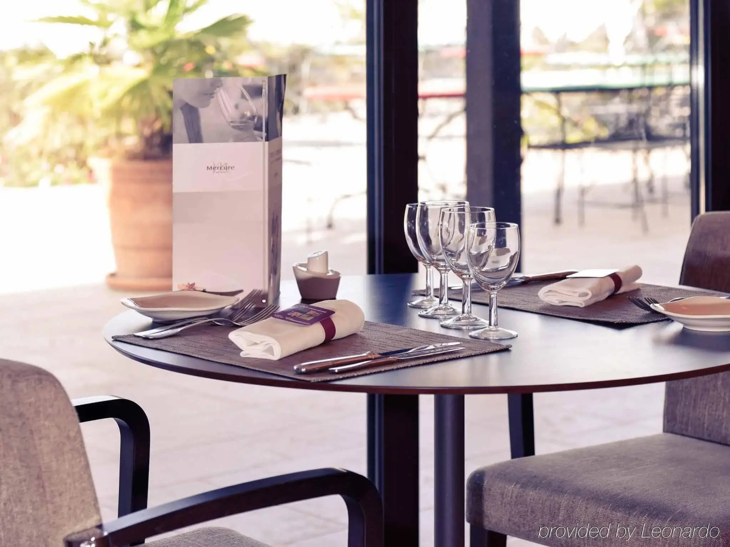 Mercure Auxerre Autoroute du Soleil