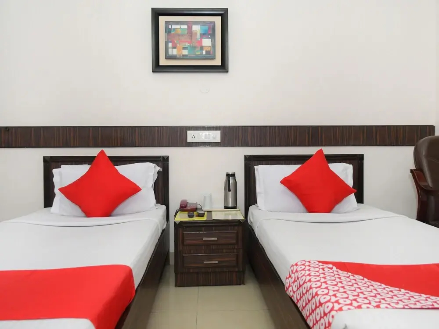 OYO 29301 Hotel Jora Palace