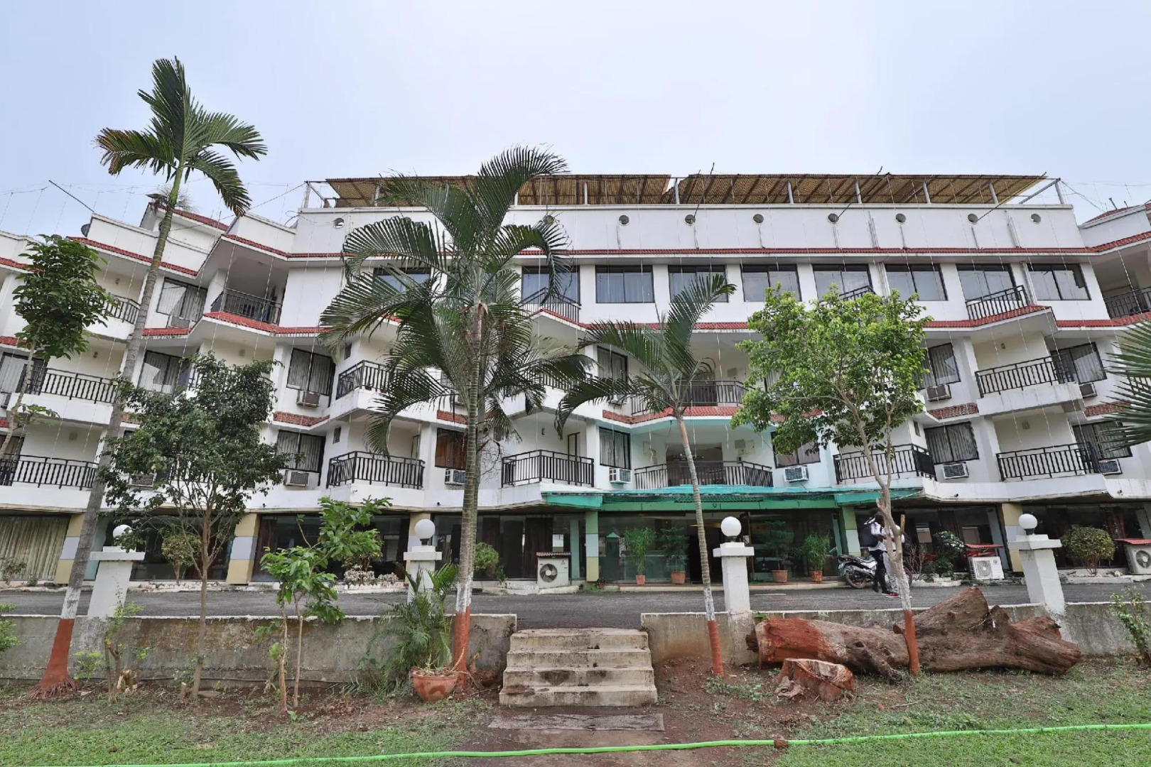 Palette - Golden Pond