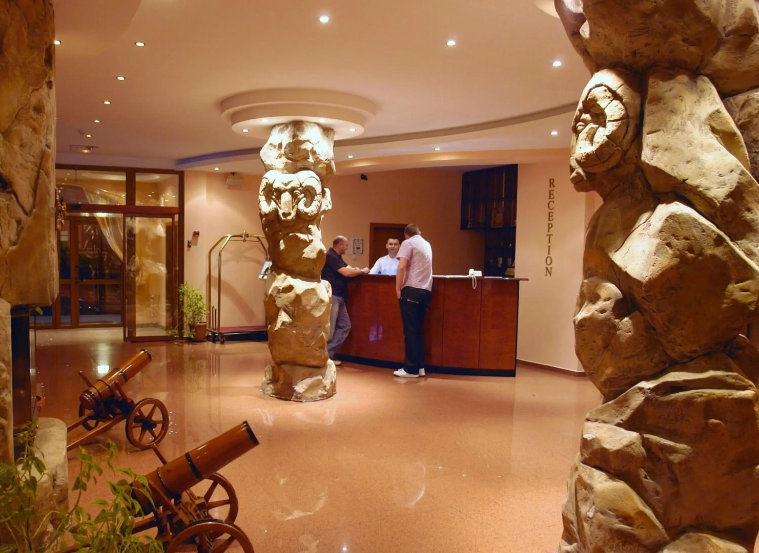 Elegant Hotel