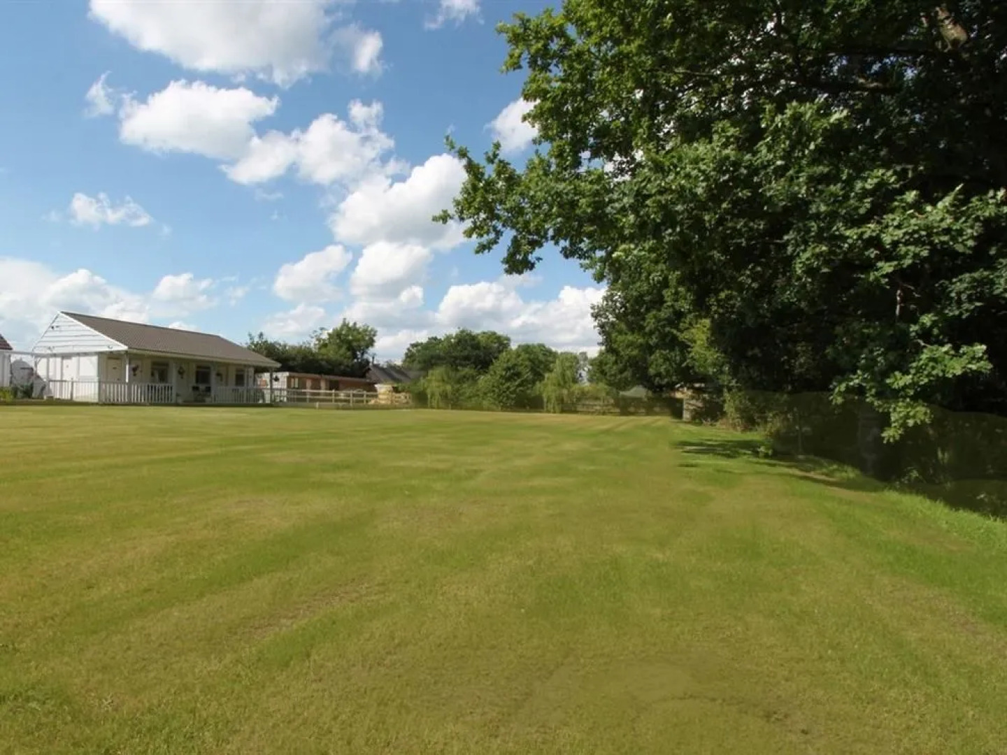 Henley Boutique Lodges