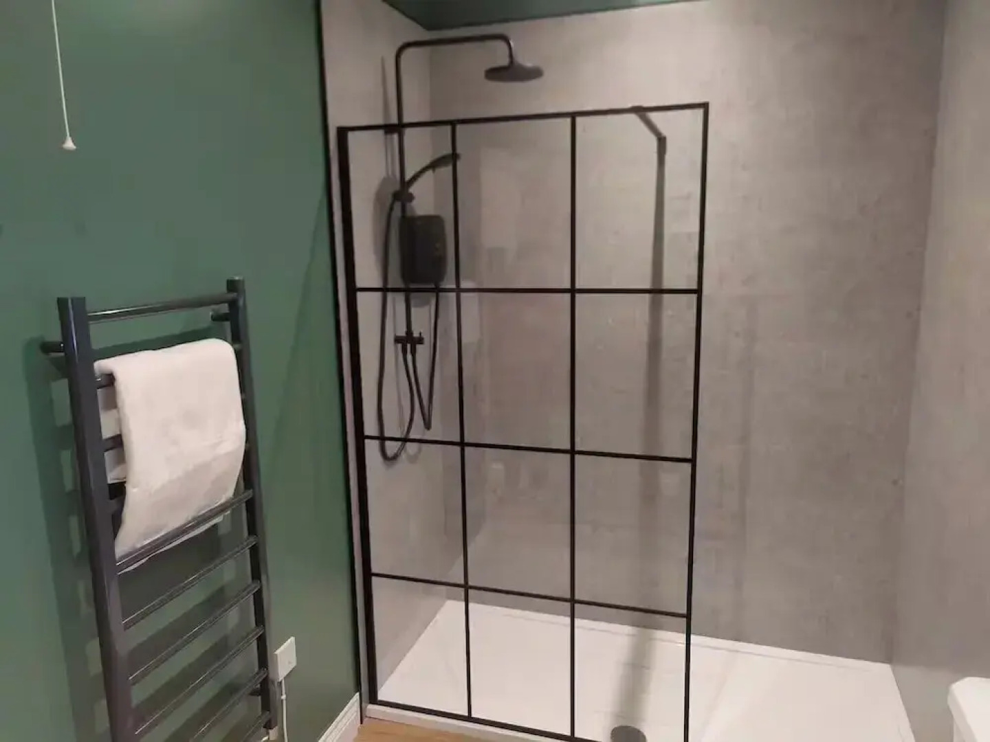 2-bed Coastal Cottage - Sleeps 4 - Pet Friendly