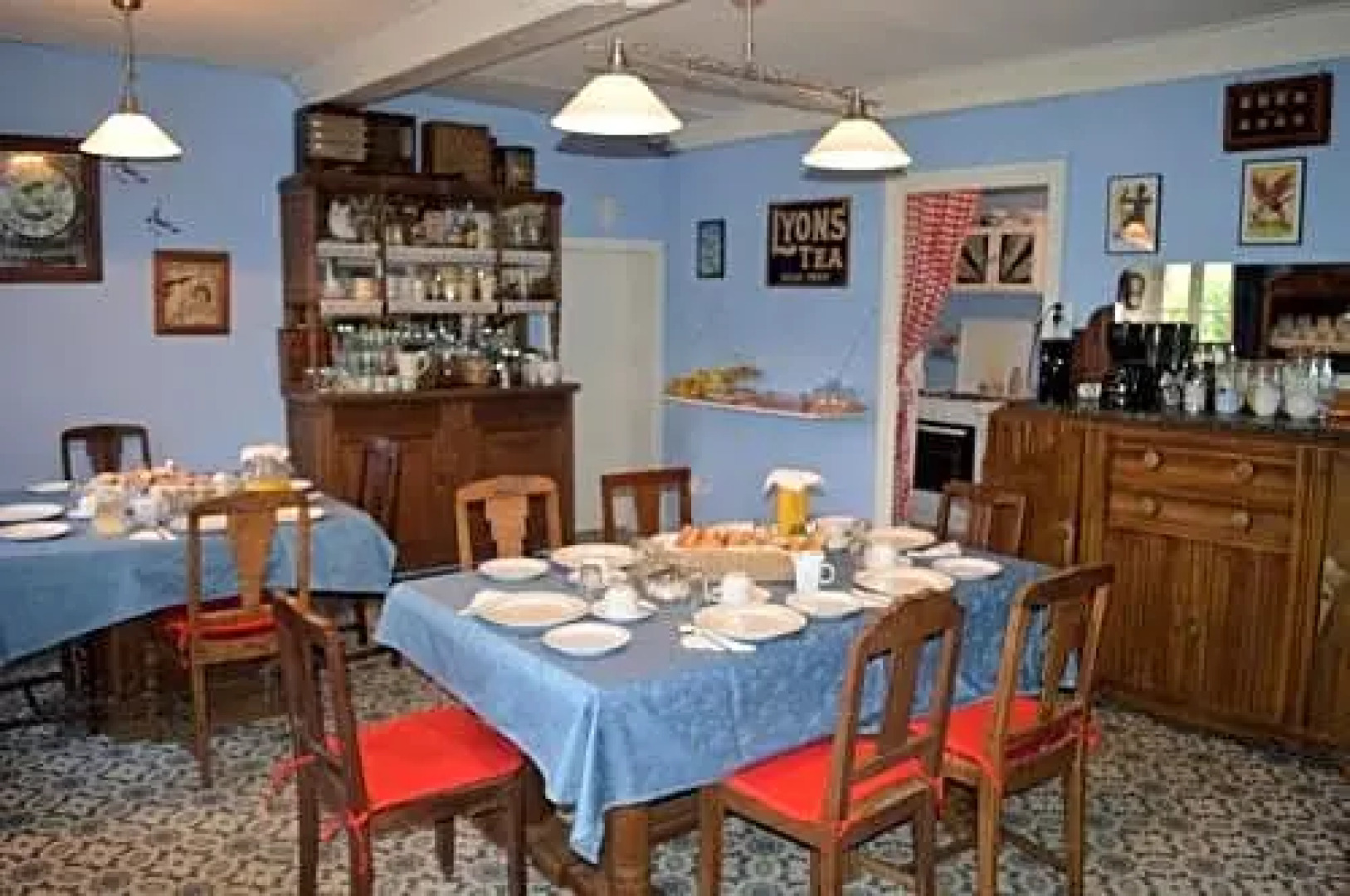 Le Pont de la Pierre Vintage B&B