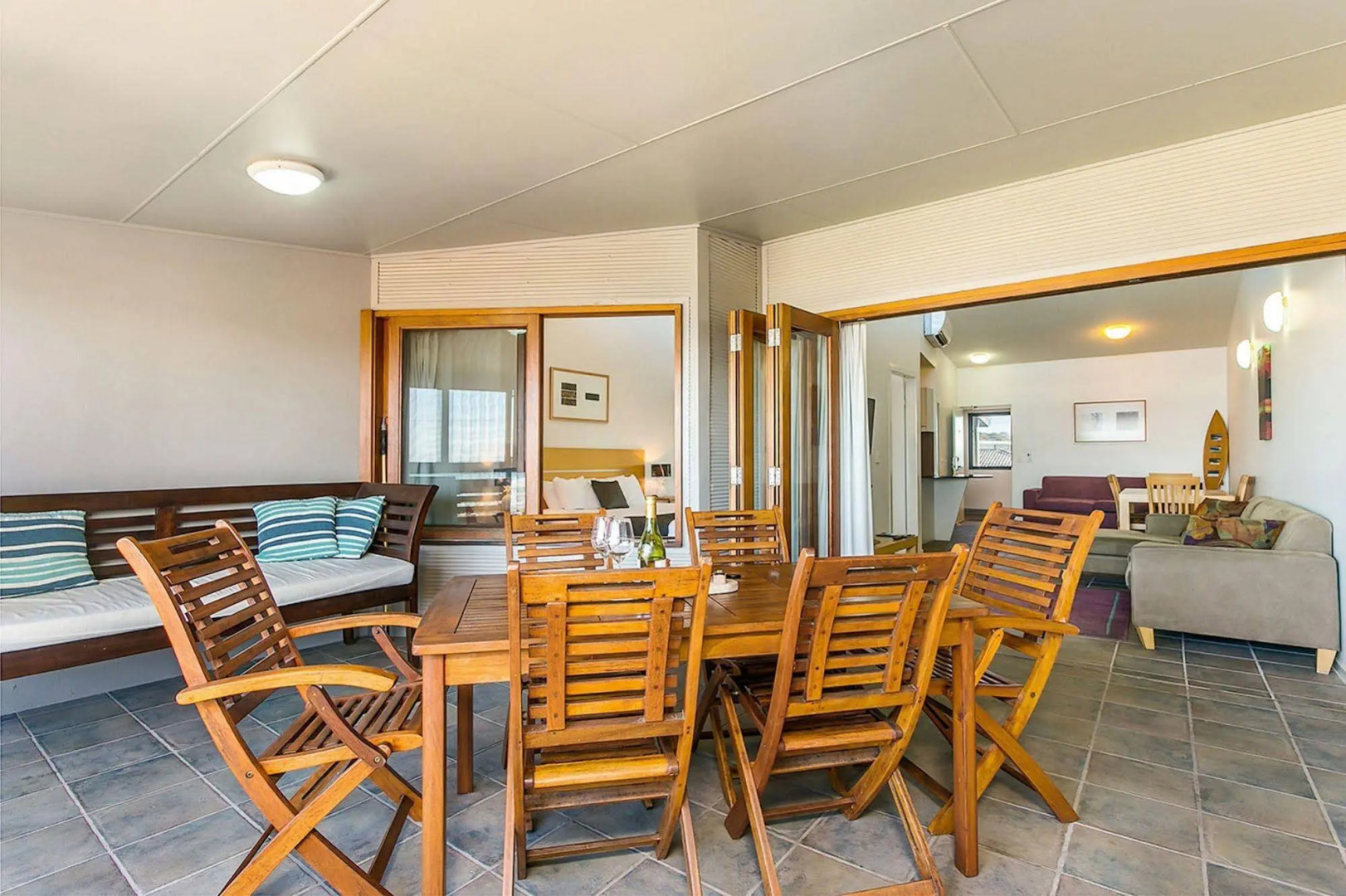 Lennox Point Holiday Apartments