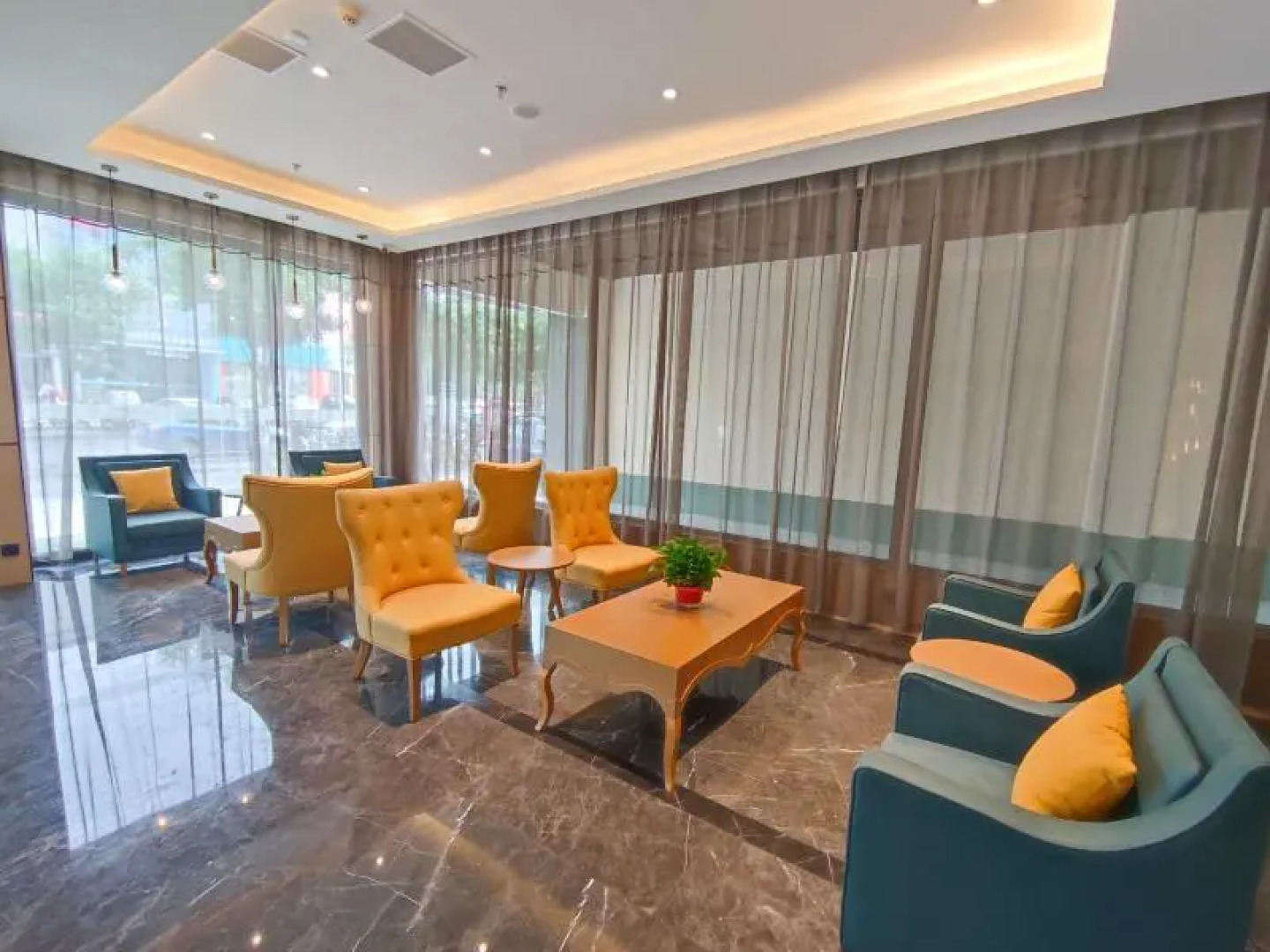 Green Tree Inn Henan Jiyuan Tiantan Road Xinyao Plaza