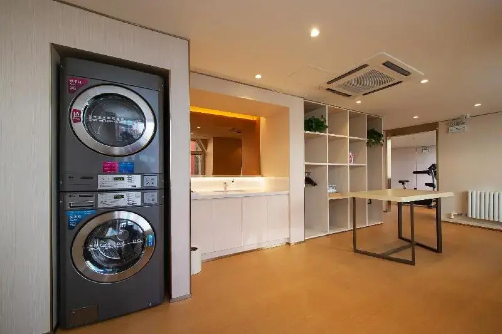 JI Hotel (Harbin Zhongyang Street People Square)