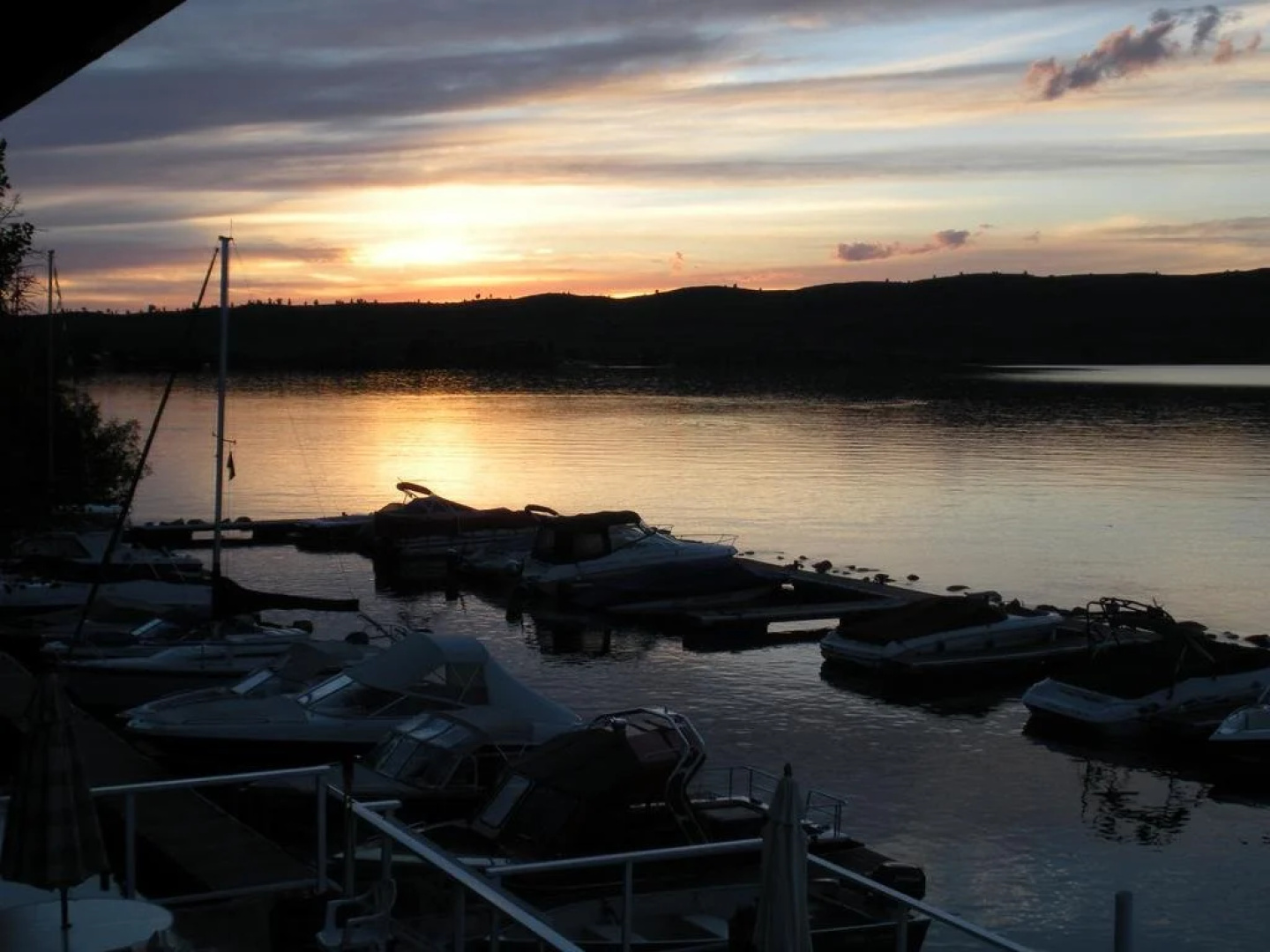 Lakeside Lodge Resort & Marina