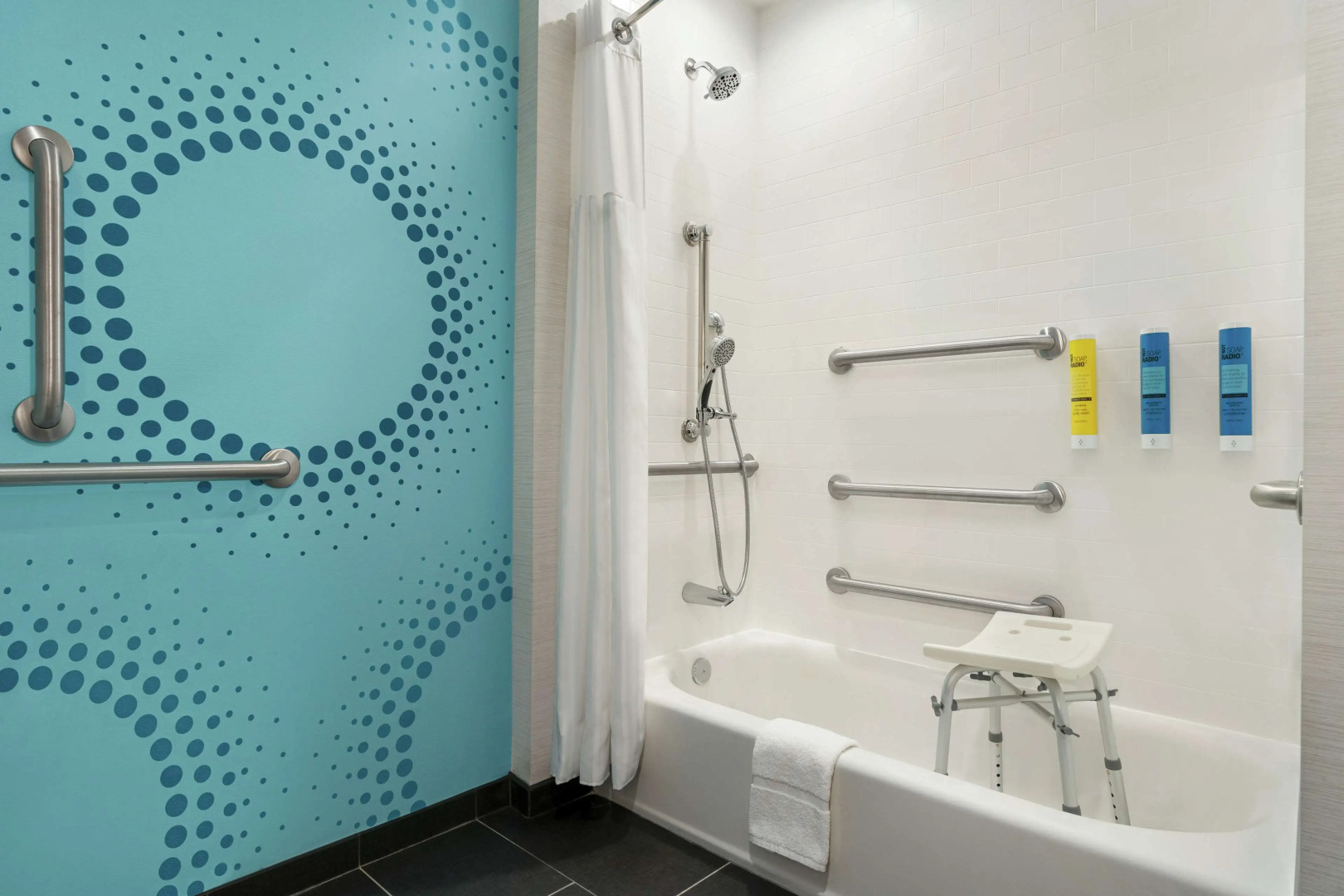 Tru by Hilton Florence I-95