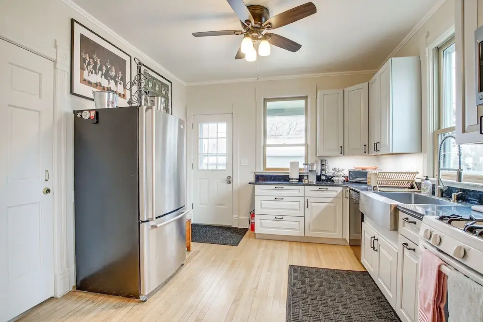 Lovely Elkhart Lake Apartment - Walk to Town!