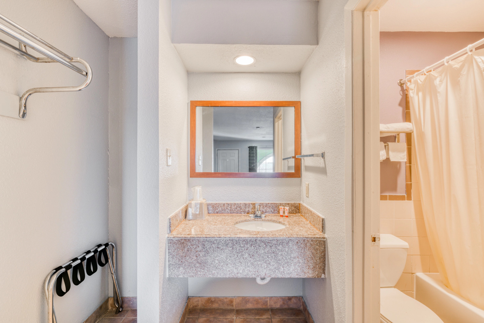 Sienna Inn Channelview, TX