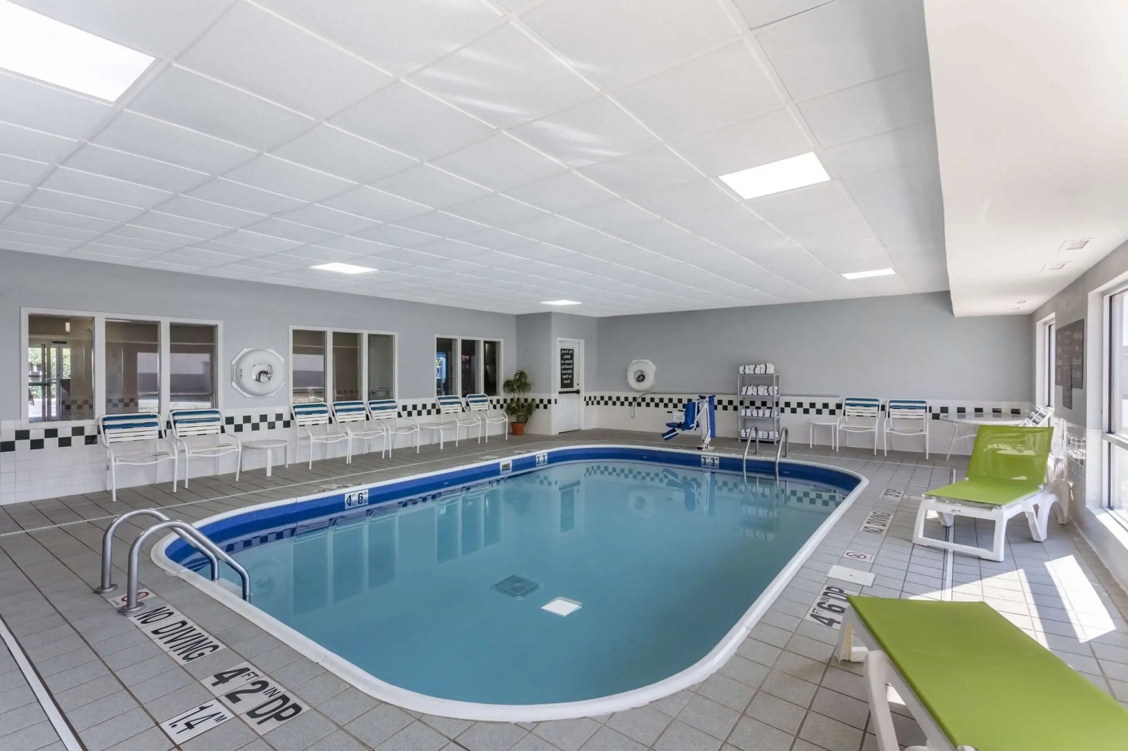 Comfort Inn Gurnee near Six Flags