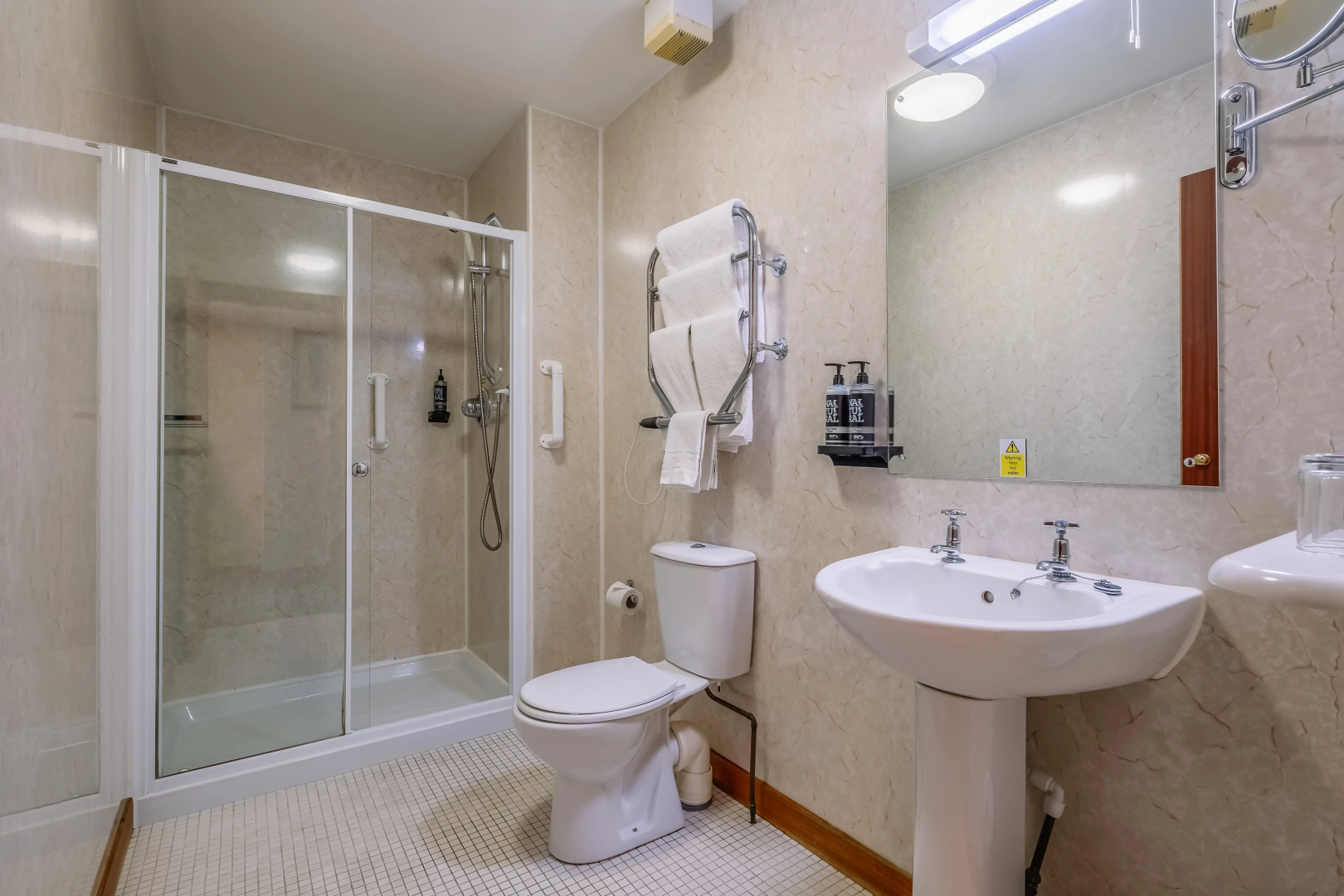 Muthu Alexandra Hotel