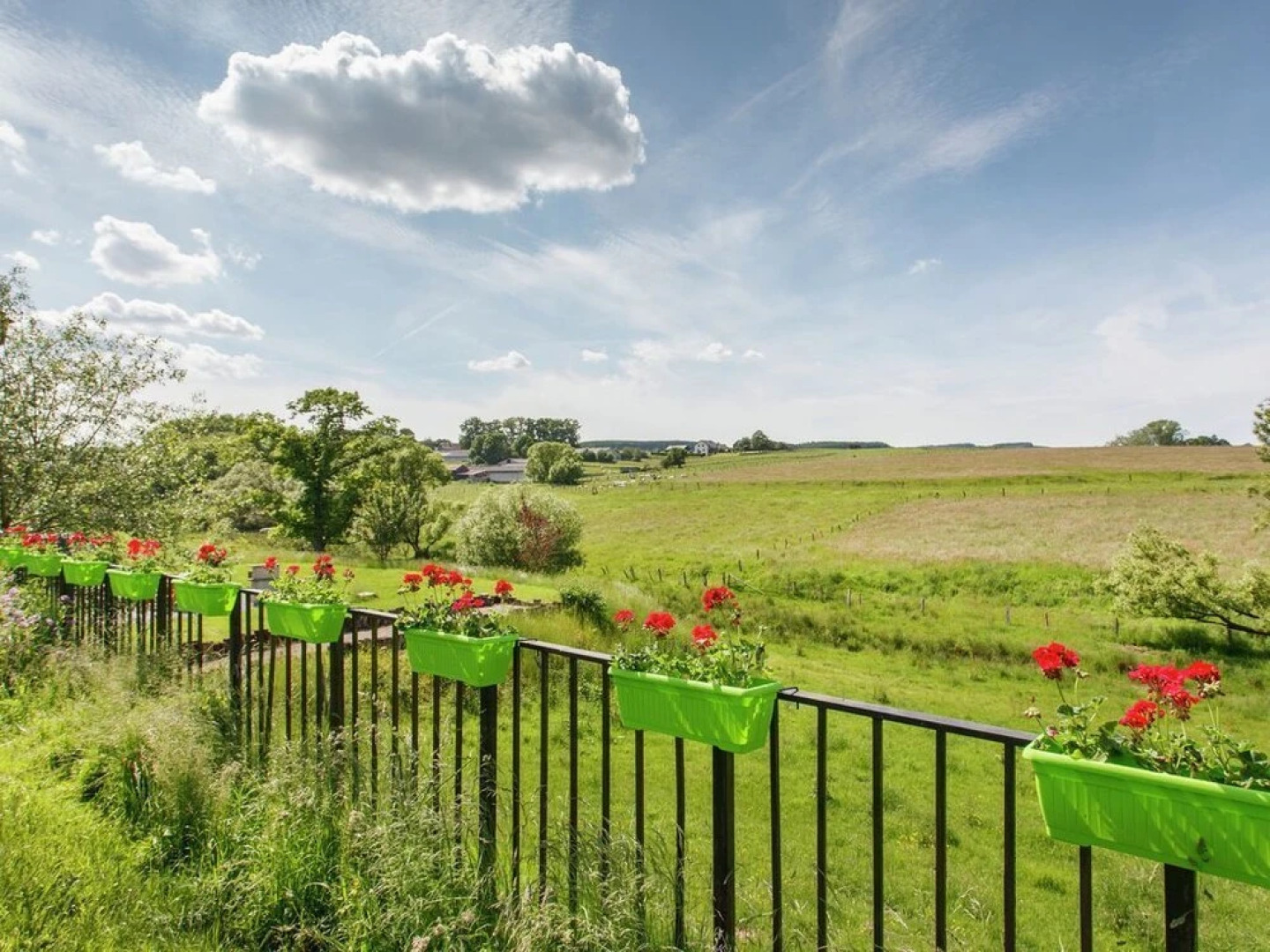 Sol Battire & A Tchape Mele