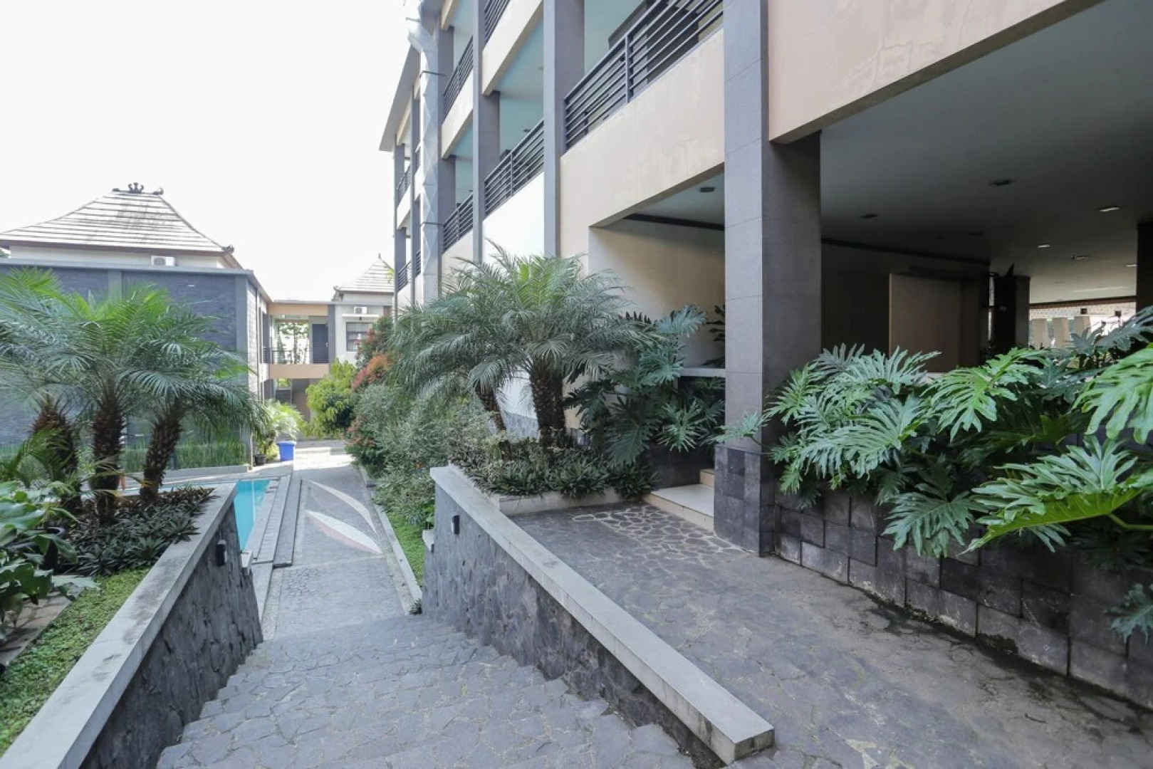 RedDoorz Plus near Farmhouse Lembang