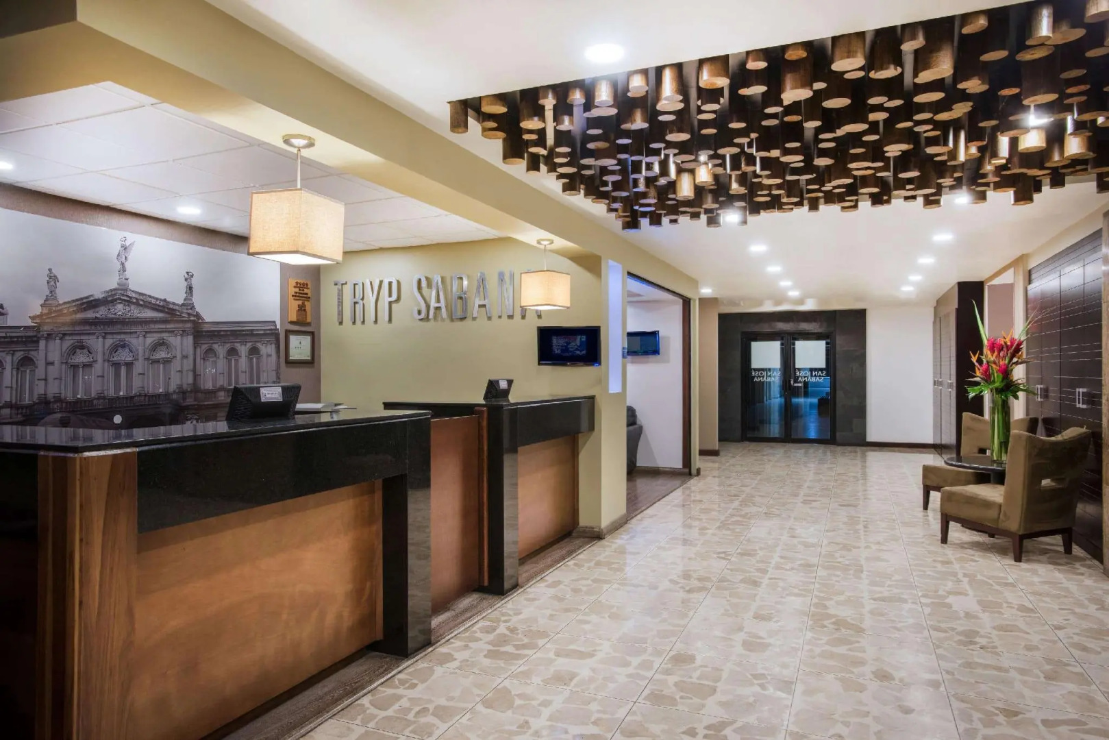 Tryp San Jose Sabana