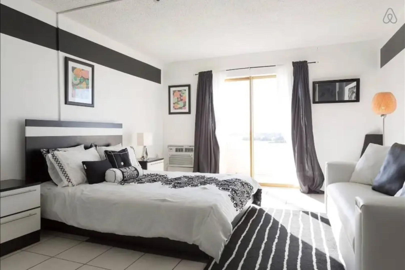 Awesome Place with Pool and Parking No.4