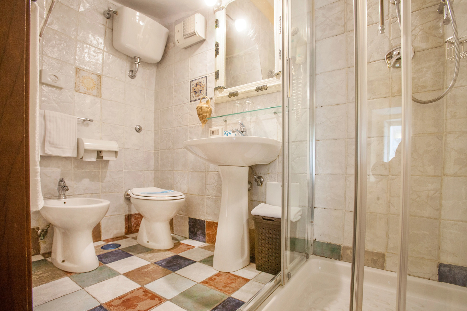 Alloggio dei Vassalli, In the Heart of the Historic Center