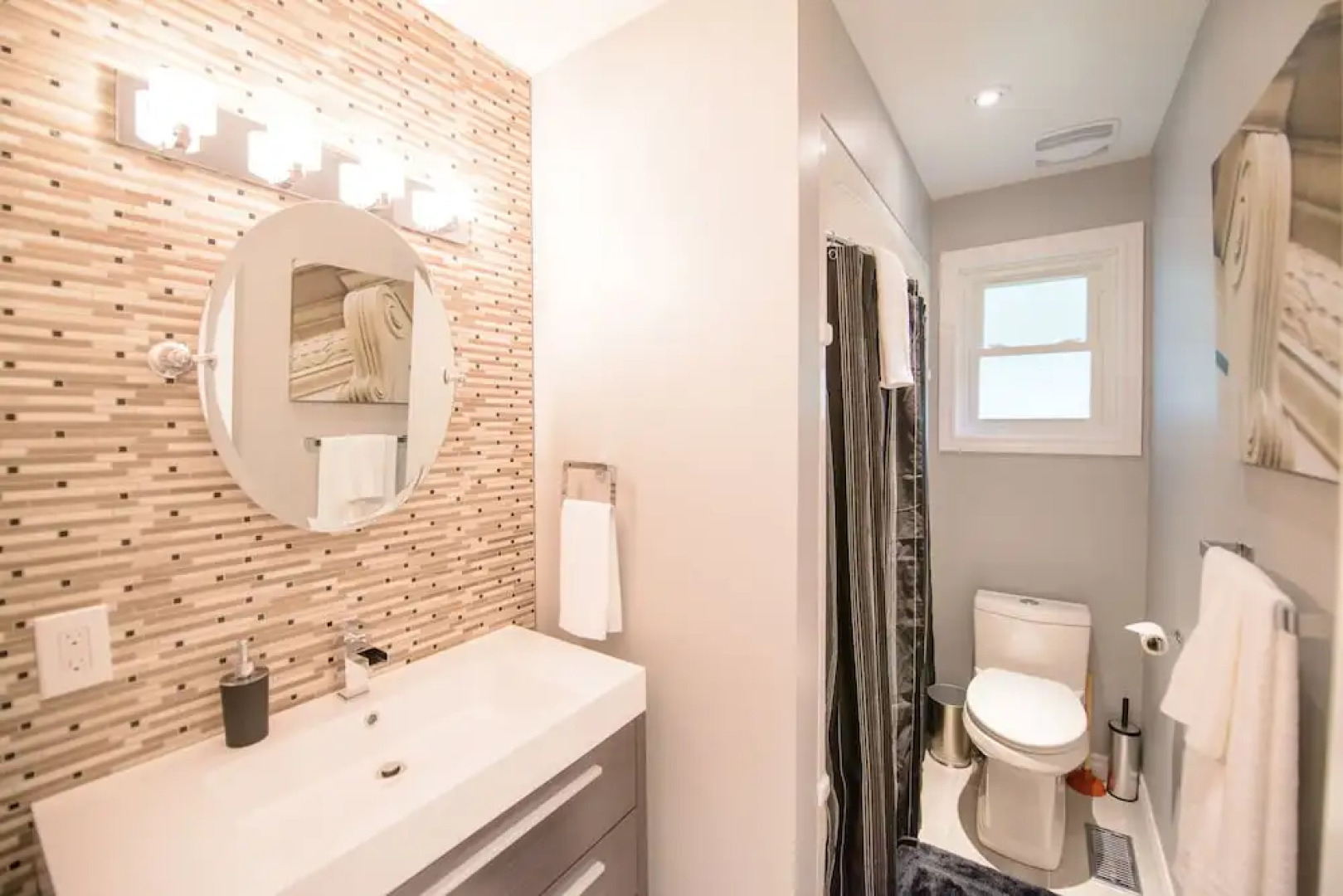 Niagara Stone Retreat