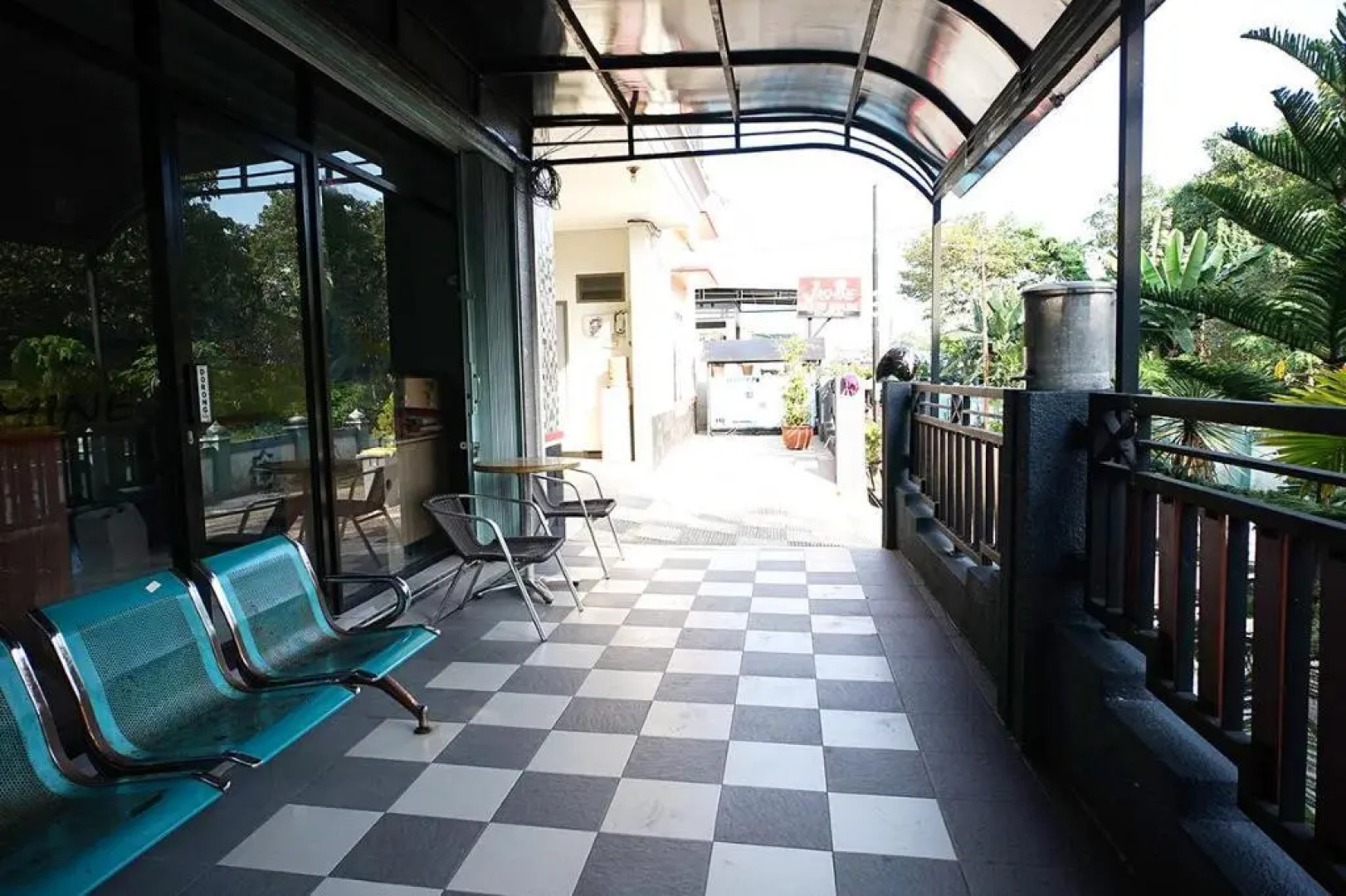 Oyo 2038 Jasmine Guest House Balikpapan