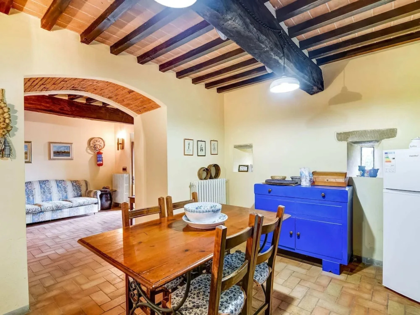 Welcoming Holiday Home with Swimming Pool in Le Ville