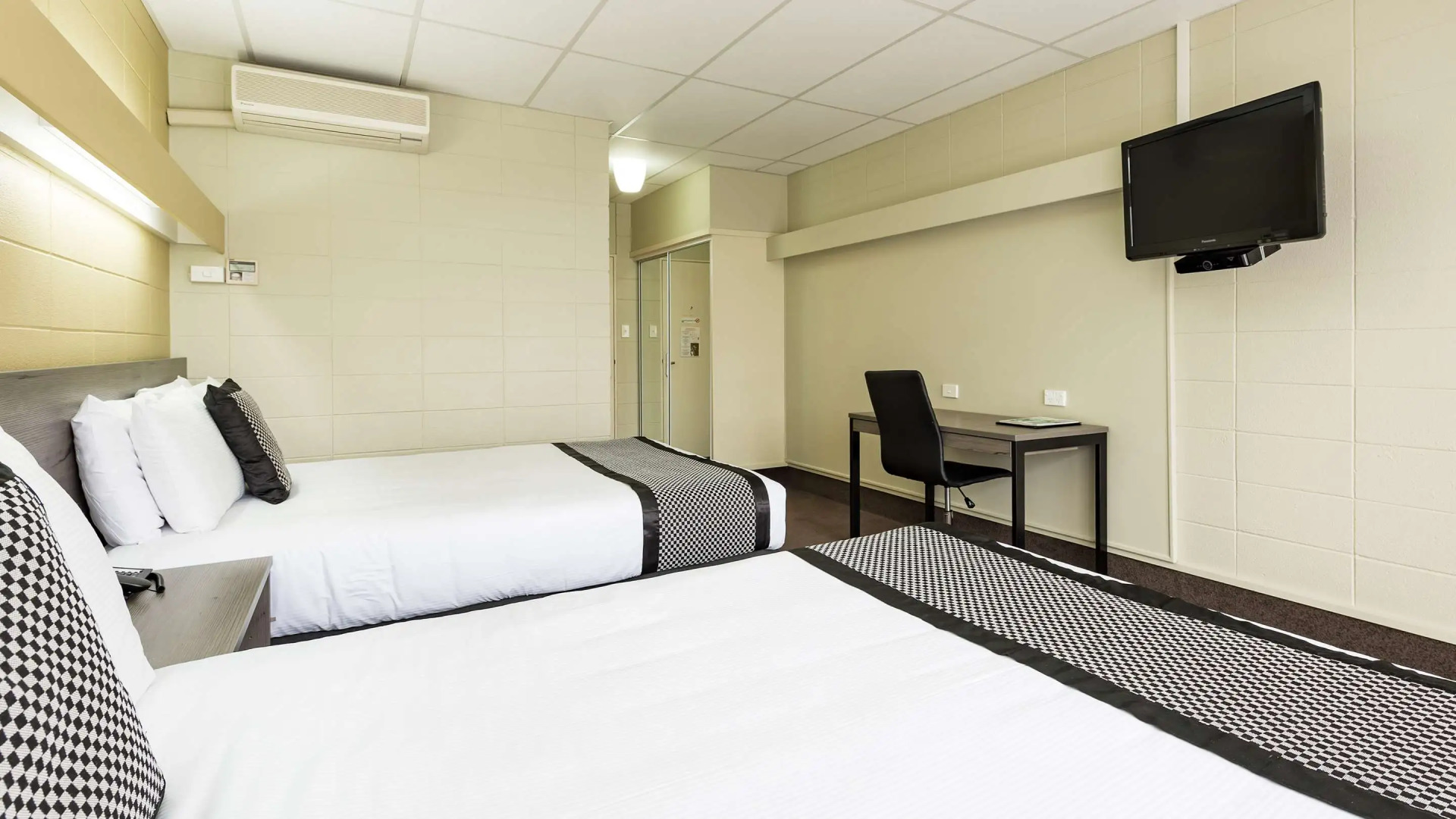 Heartland Ambassador Hotel Hamilton