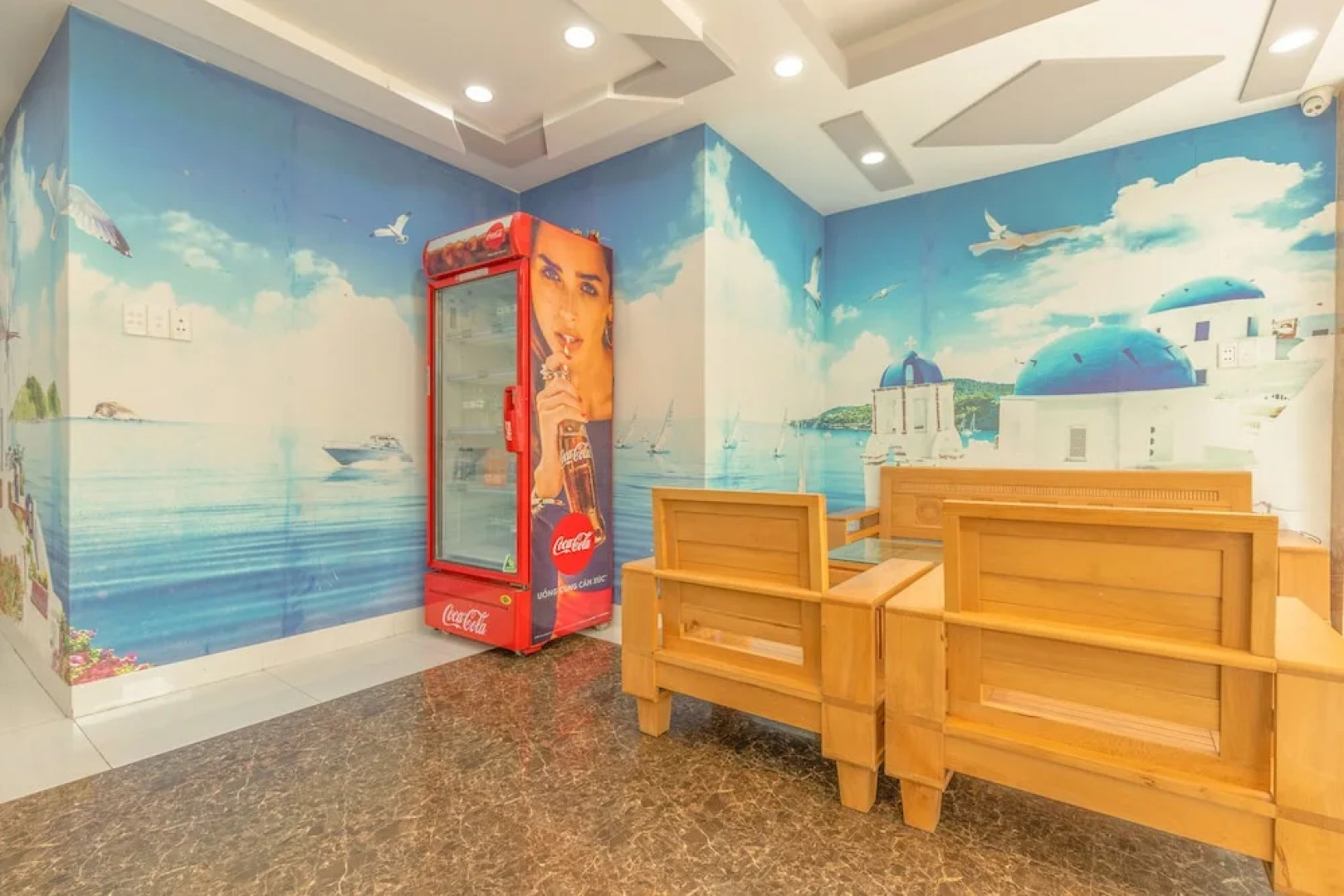 Hoang Truong Hotel by OYO Rooms