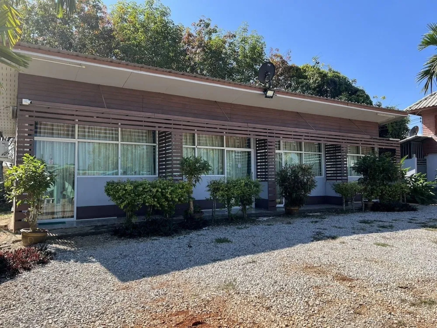 Pinmanee Resort and homestay