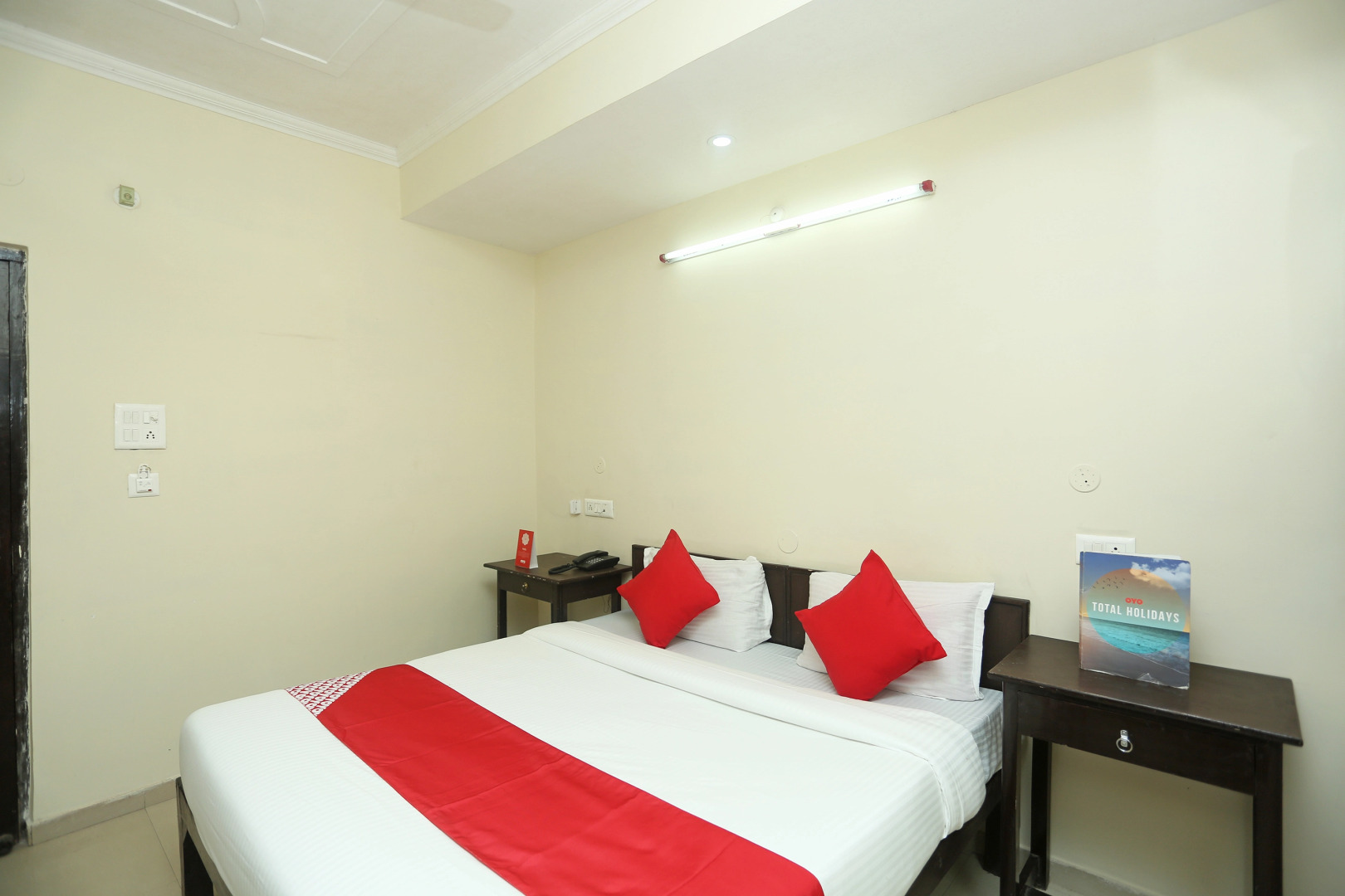 OYO 17185 Hotel Satyam Swagat