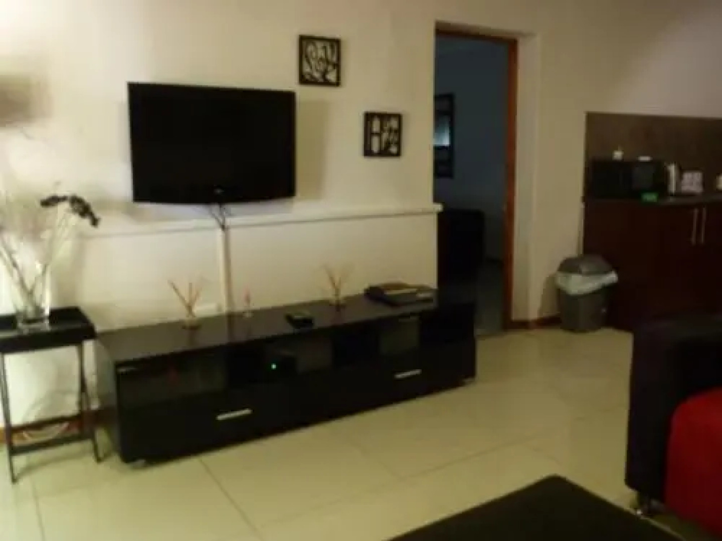 Springbok Apartments