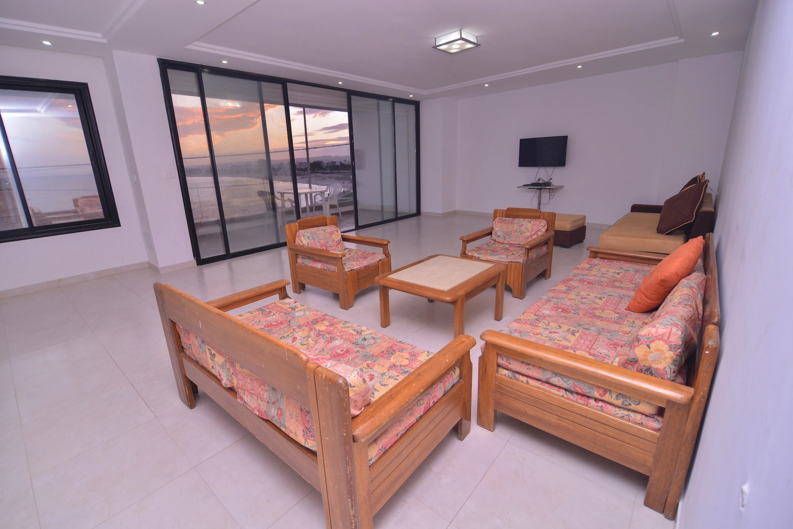 Airbetter - Stunning Sea View Duplex Beni Khiar Nabeul