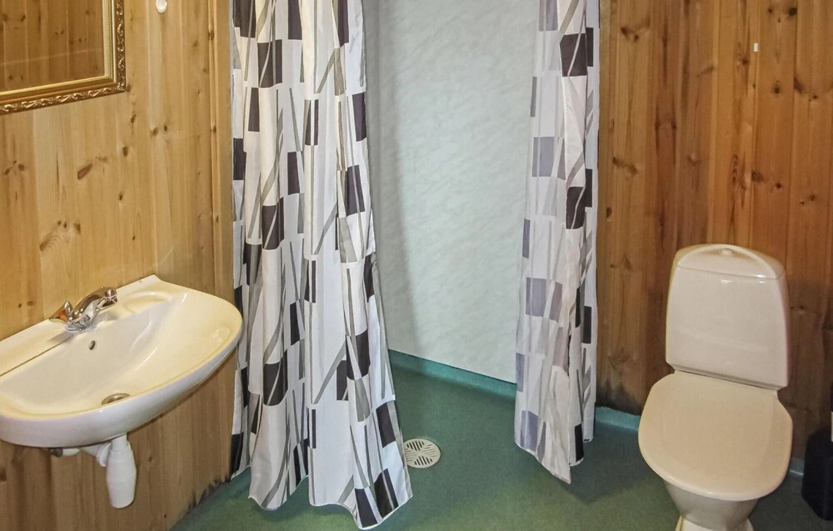 Awesome Home in Spangereid With 1 Bedrooms and Wifi