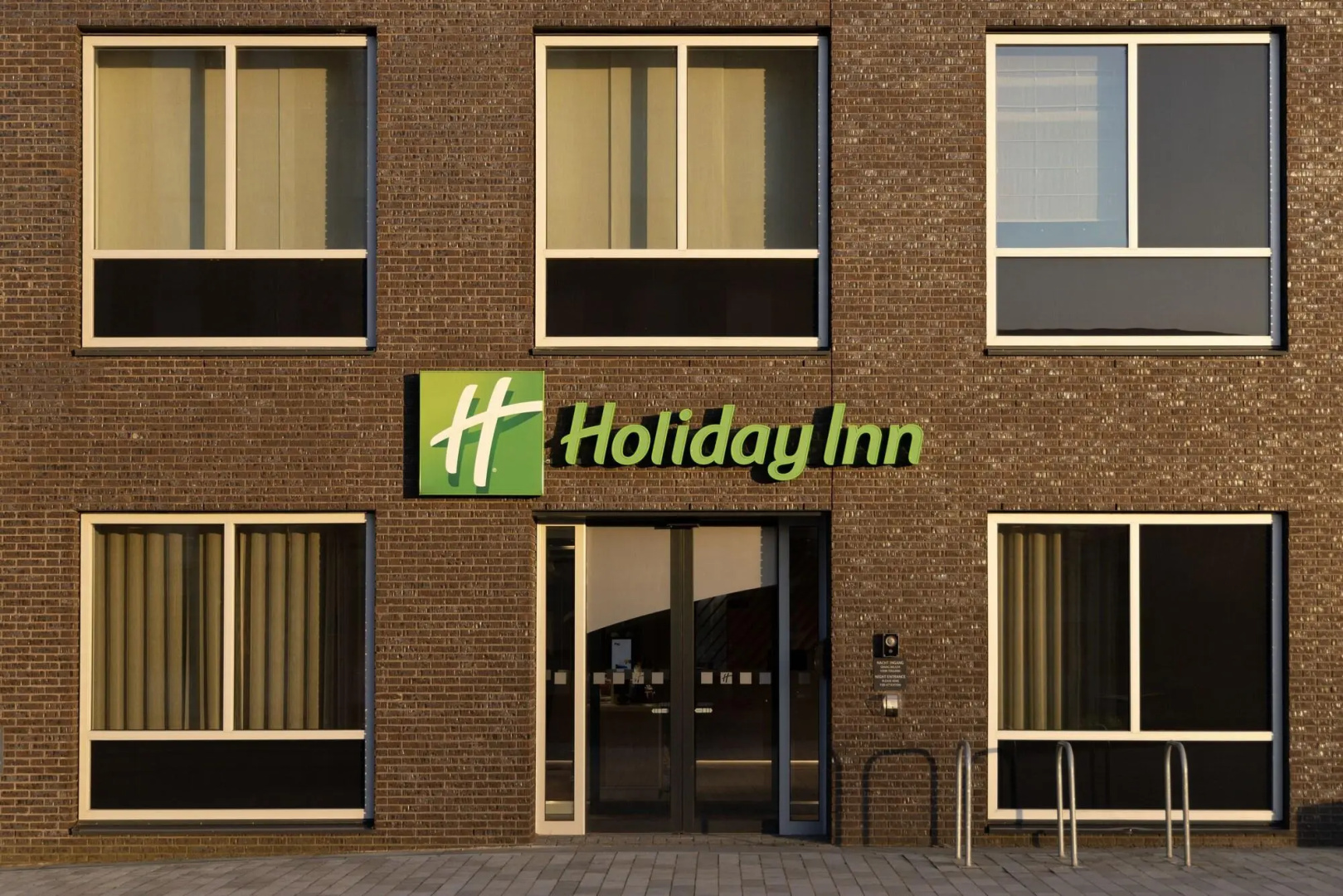 Holiday Inn Eindhoven Airport by IHG