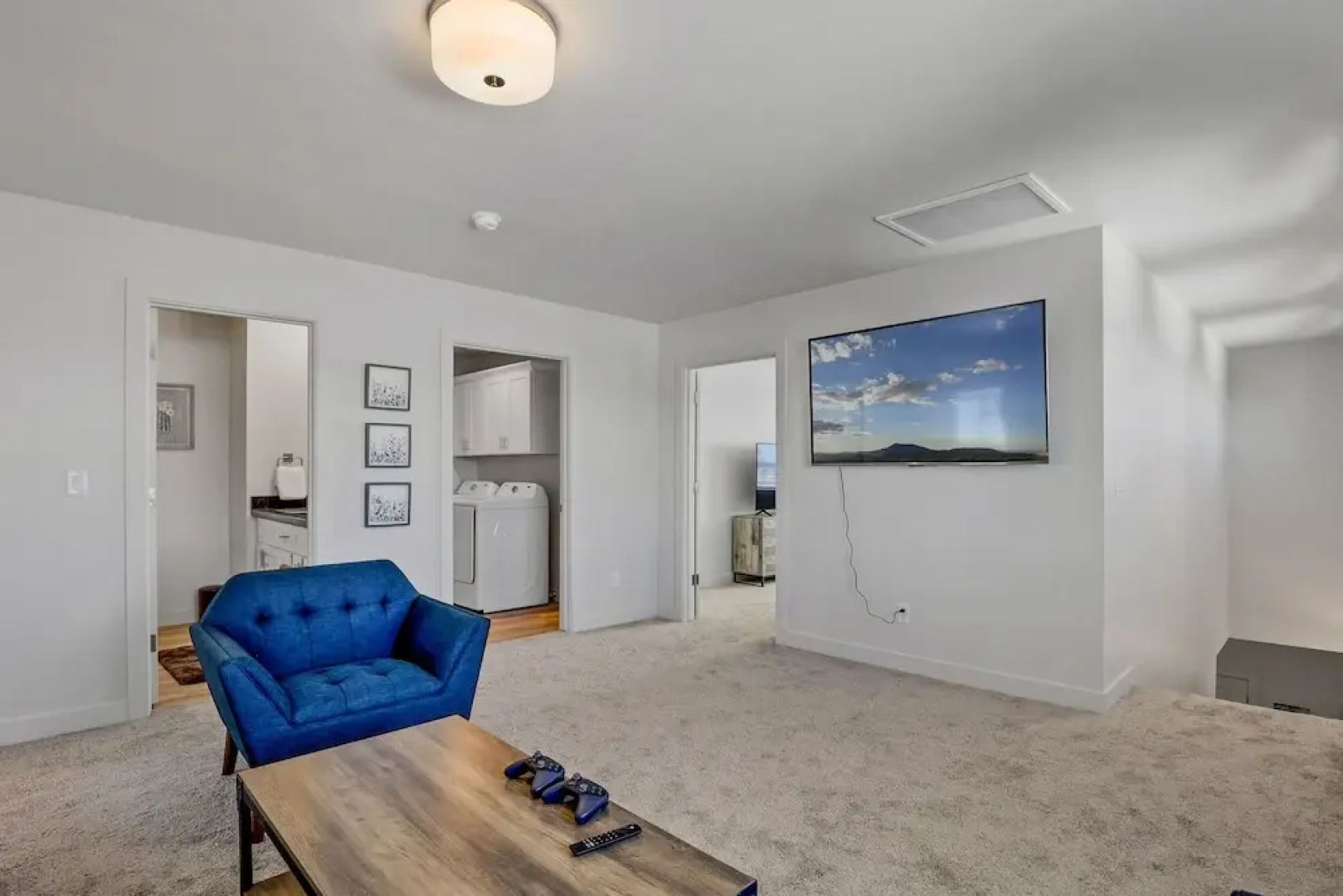 Bliss Flagstaff 55 3 Bedroom Townhouse by RedAwning